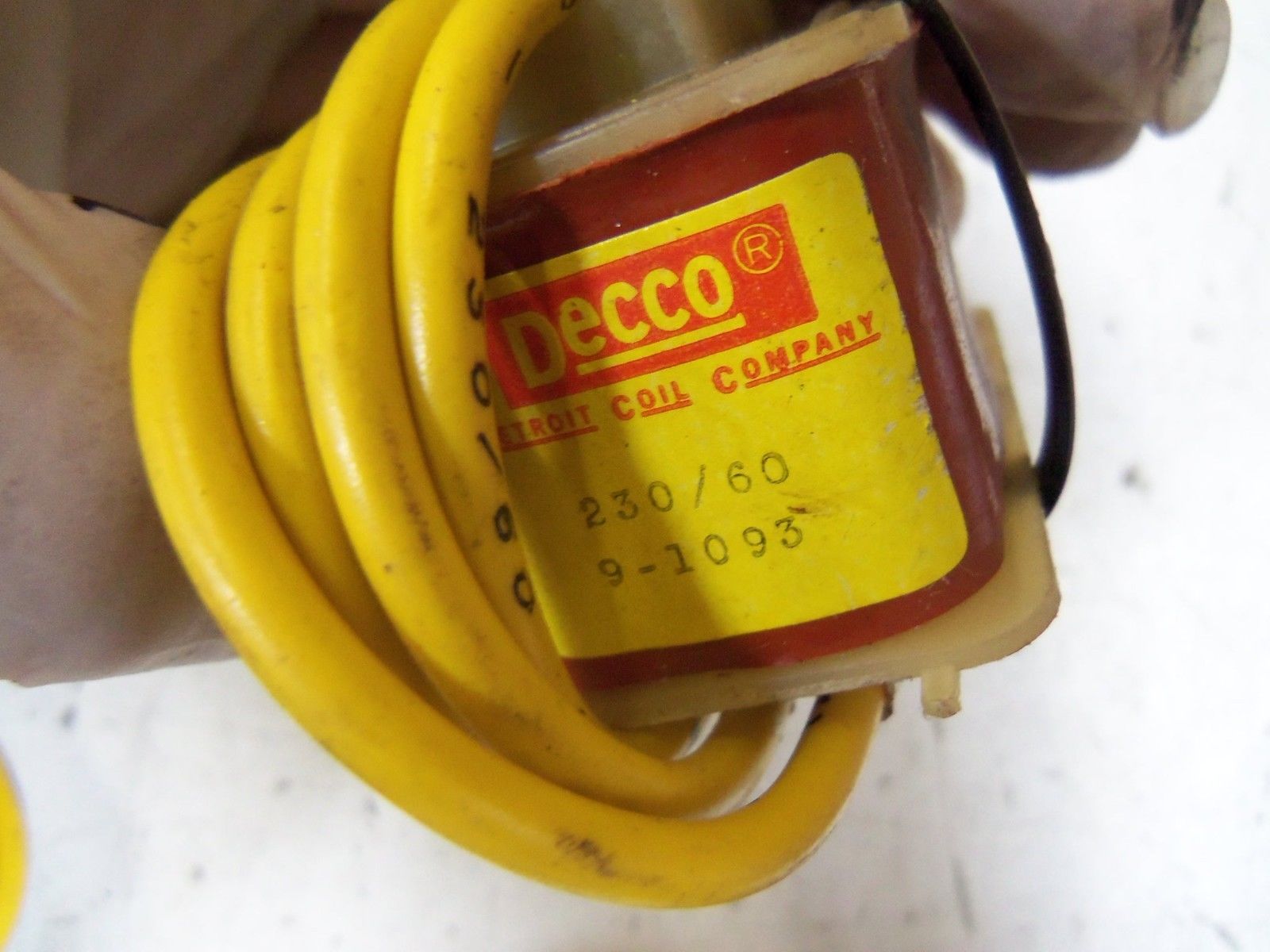 DECCO COIL 9-1093 *NEW NO BOX*