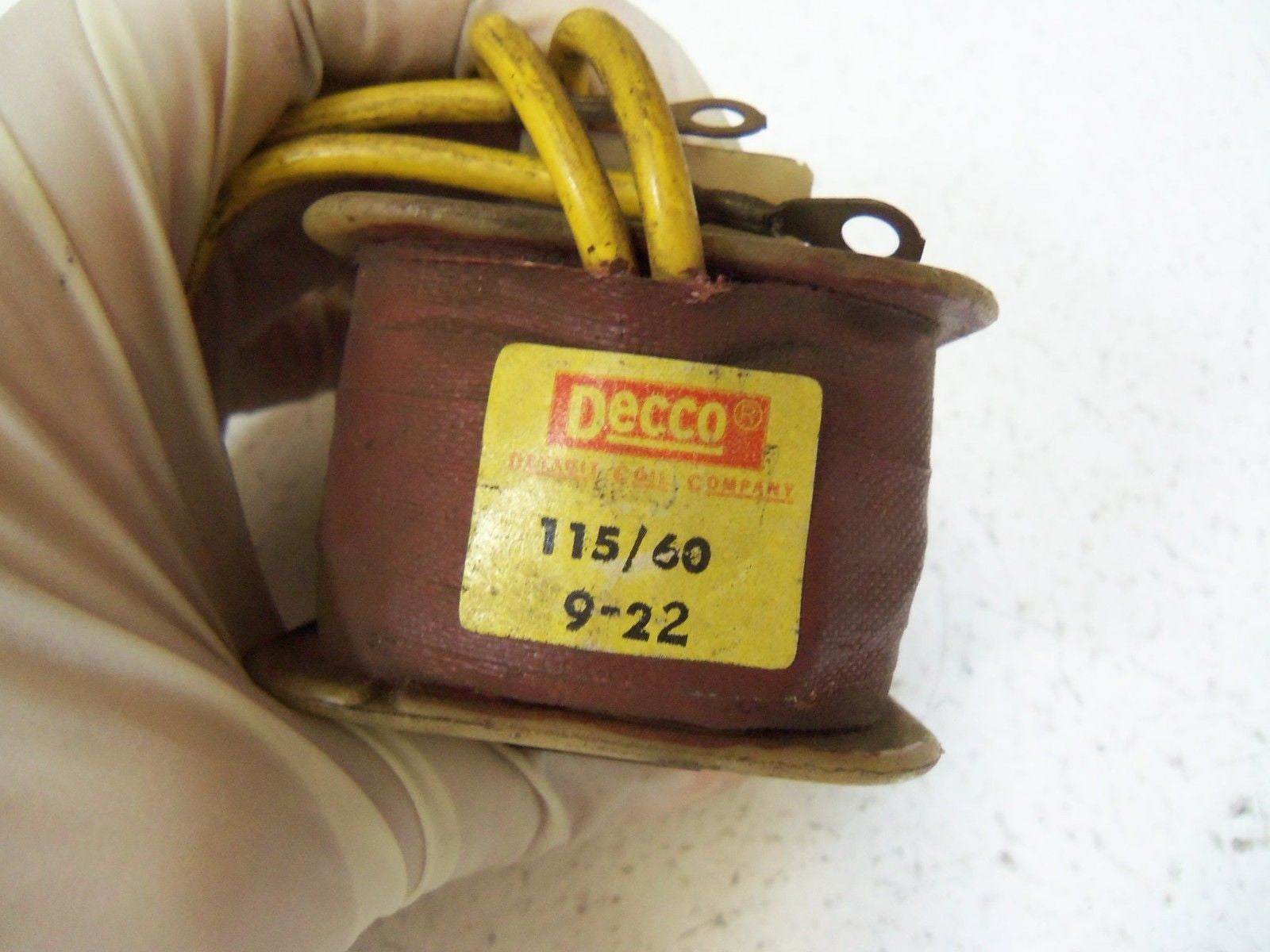 DECCO COIL 9-22 115/60 *USED*