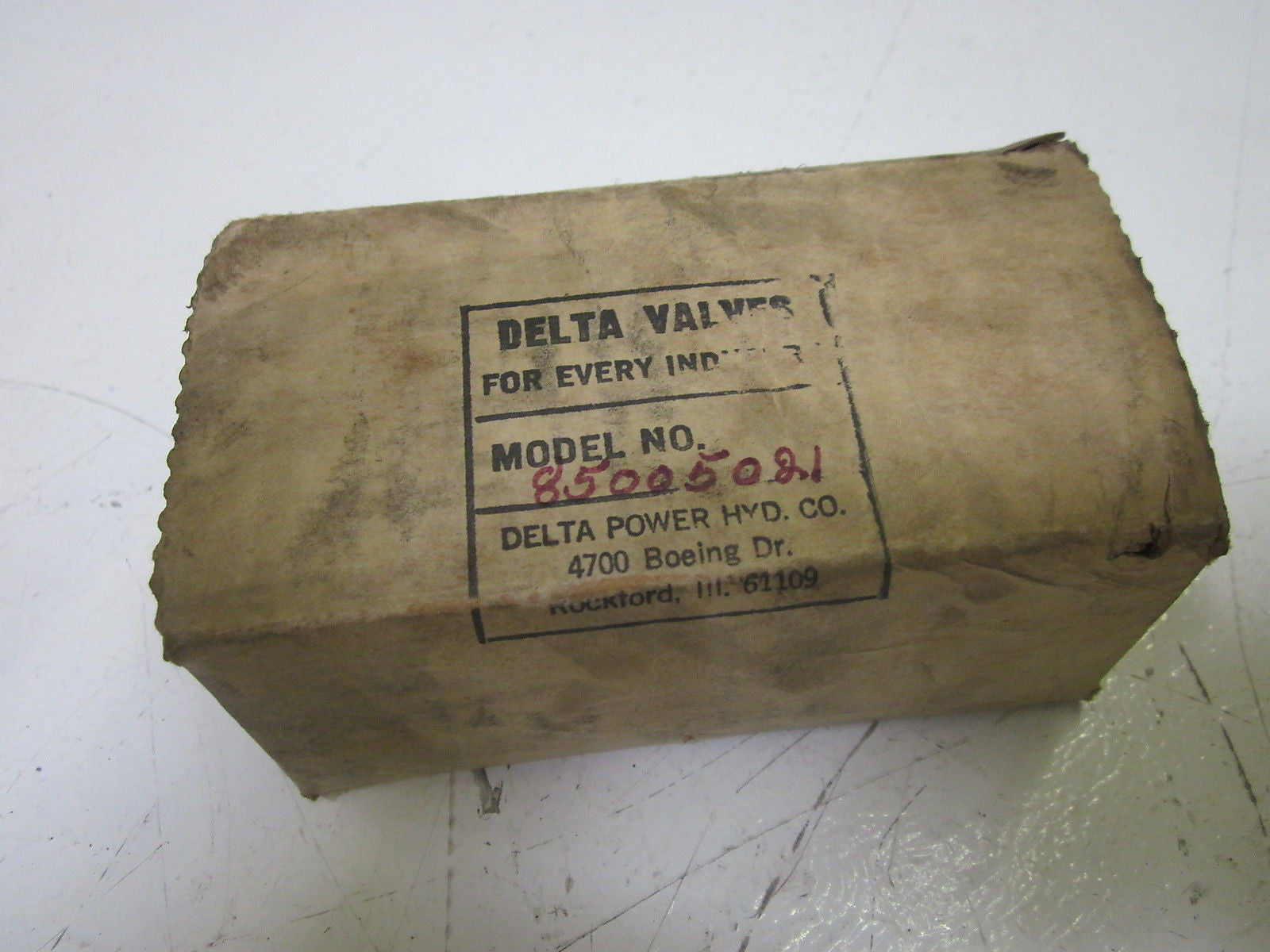 DELTA S0V-12-110 VALVE 3000PSI *USED*