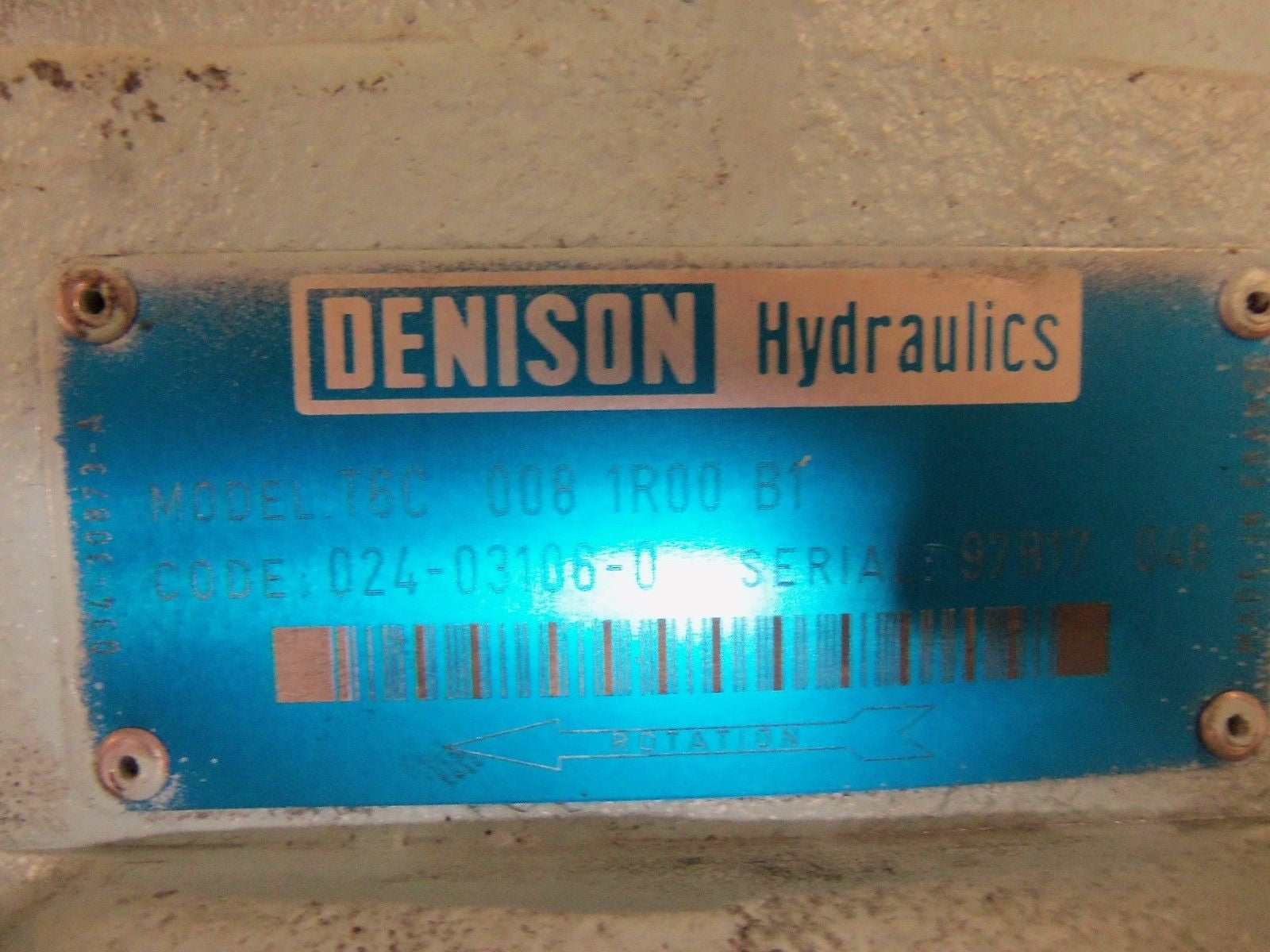 DENISON T6C-008-1R00-B1 MOTOR *USED*