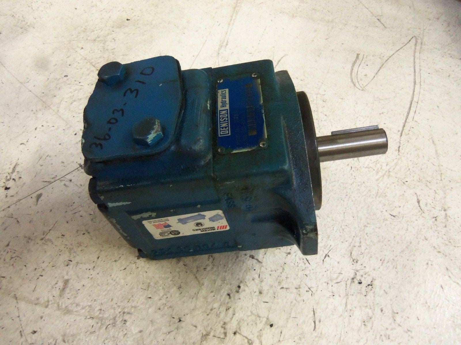 DENISON T6C-0172L00-B1 MOTOR *USED*