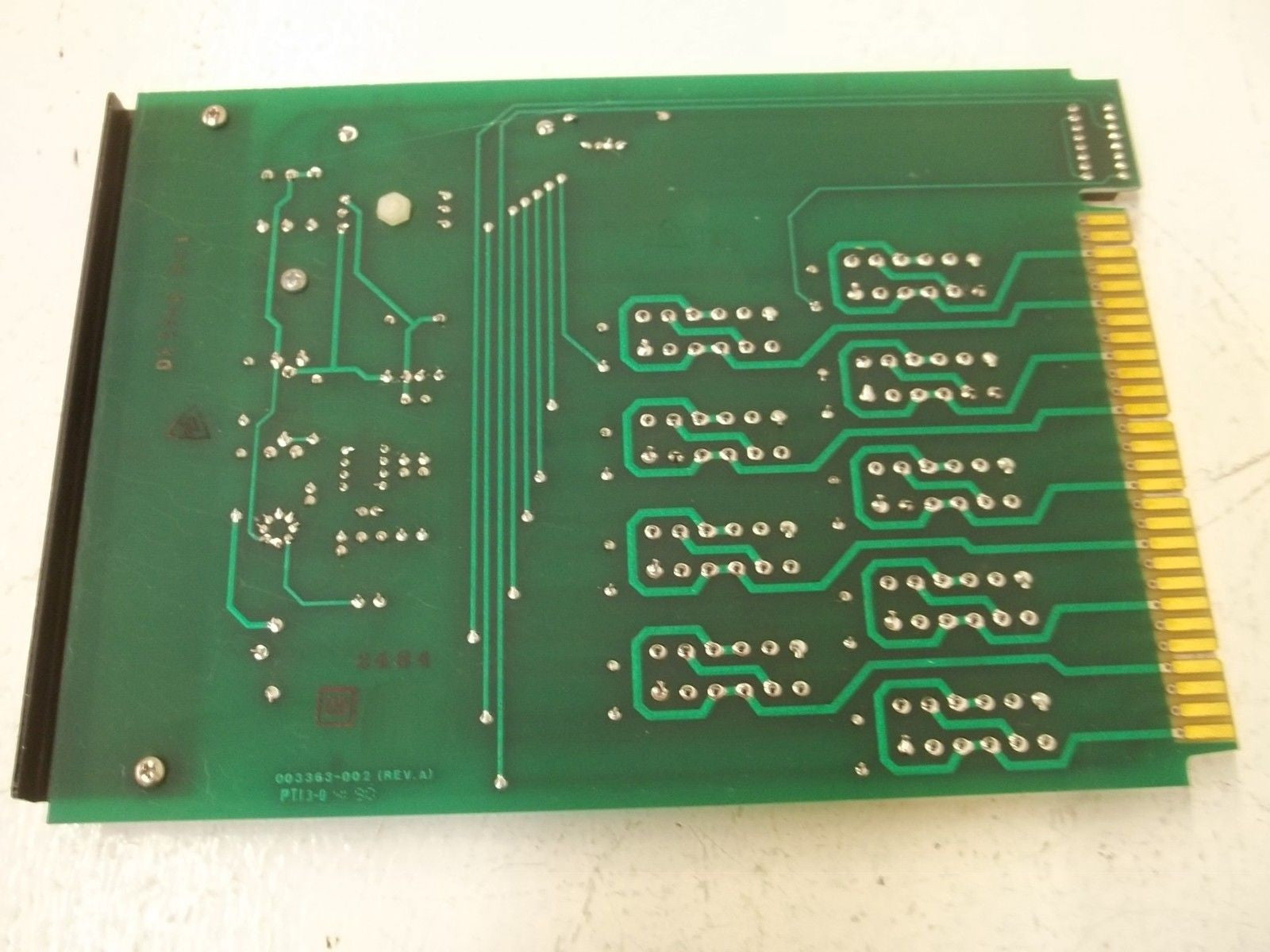 DET-TRONICS 003340-001 RELAY BOARD *NEW NO BOX*