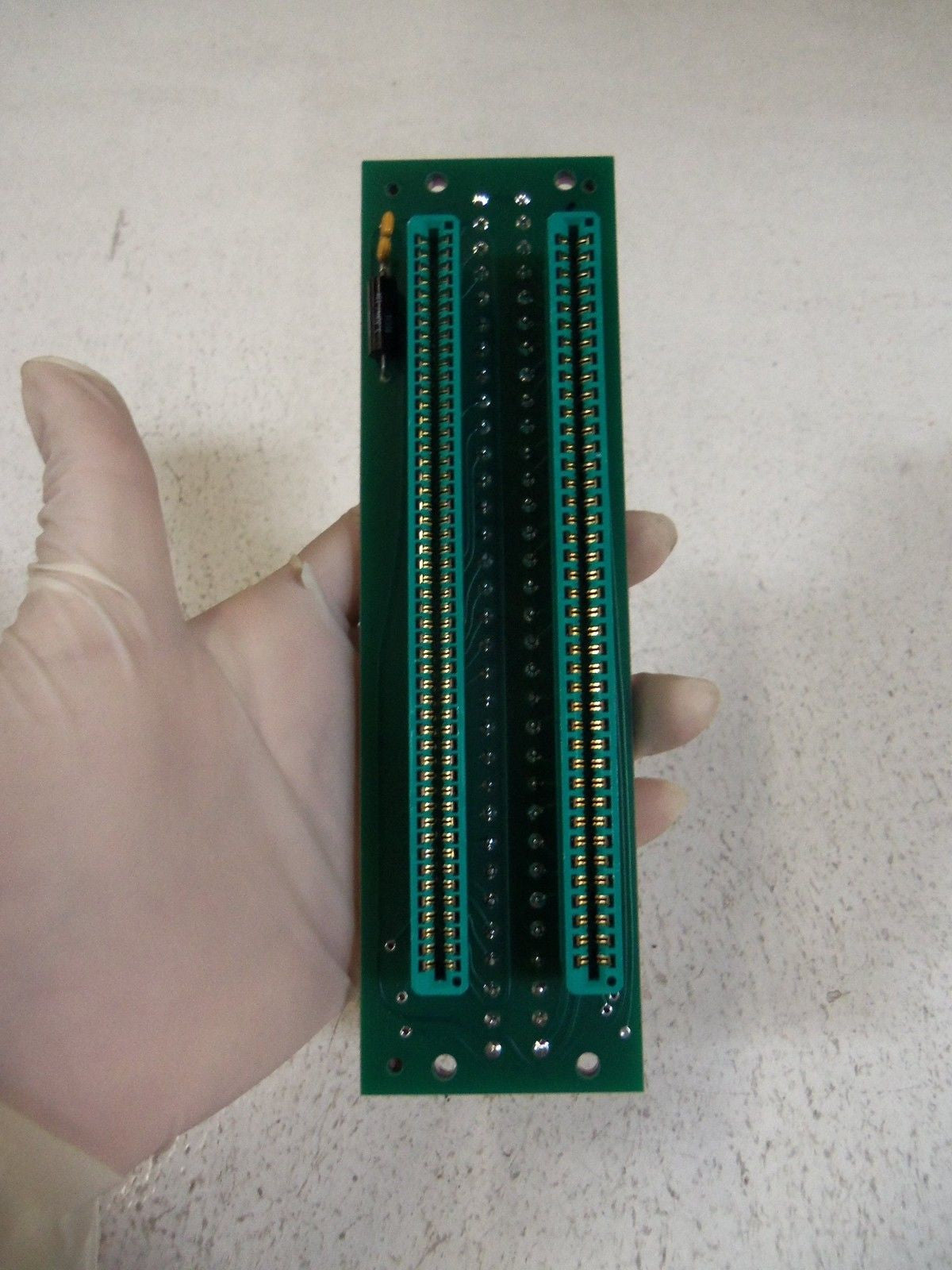 DET-TRONICS RELAY OUTPUT MODULE R6006A2001 *NEW IN BOX*