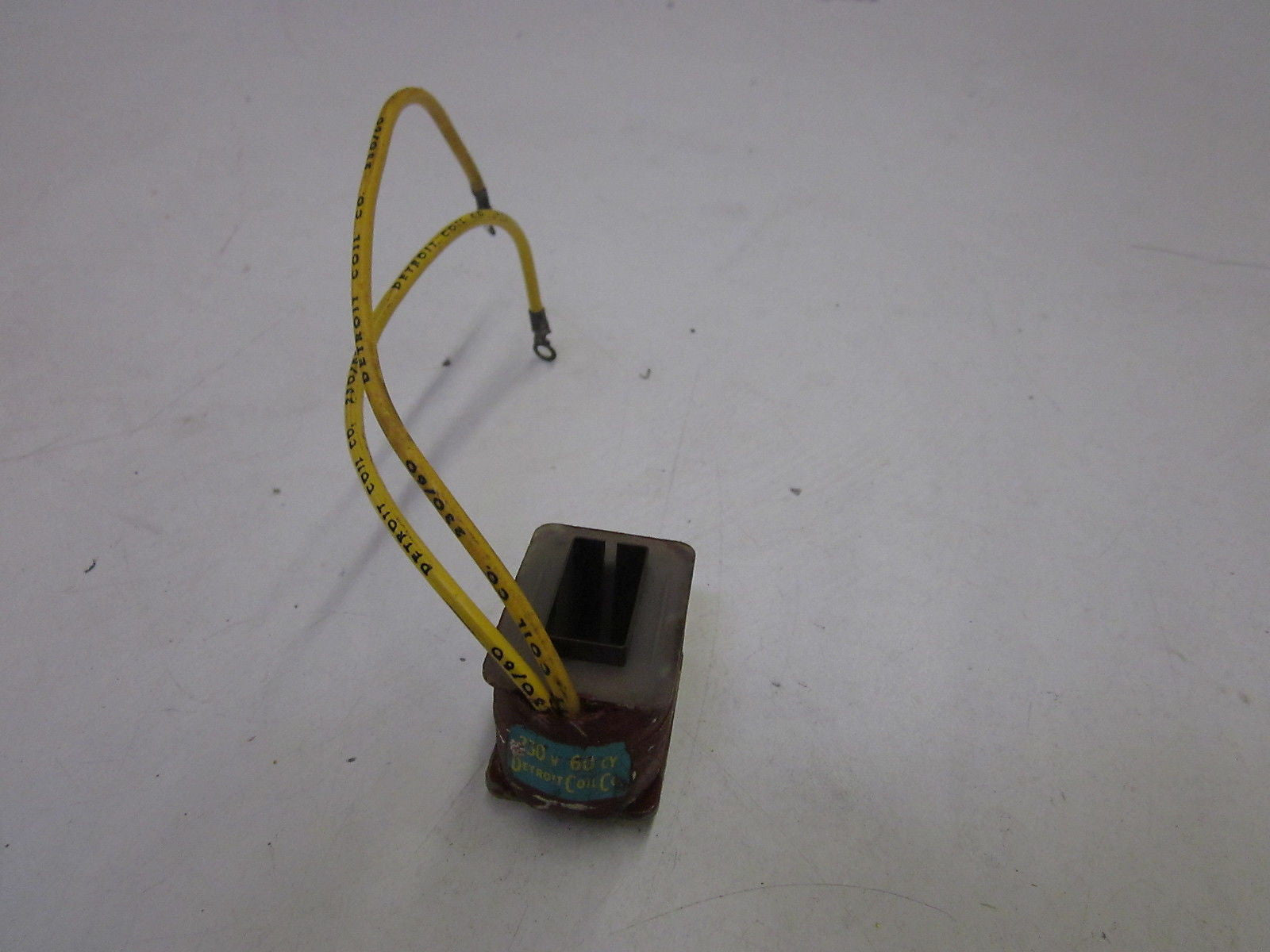 DETROIT COIL CO. 230V 60CY *USED*