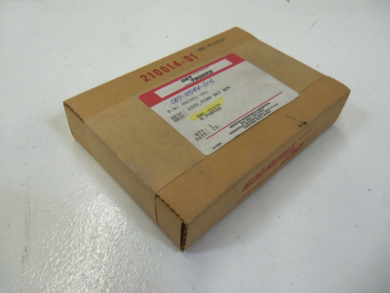 DET TRONICS 001051-001 *FACTORY SEALED*