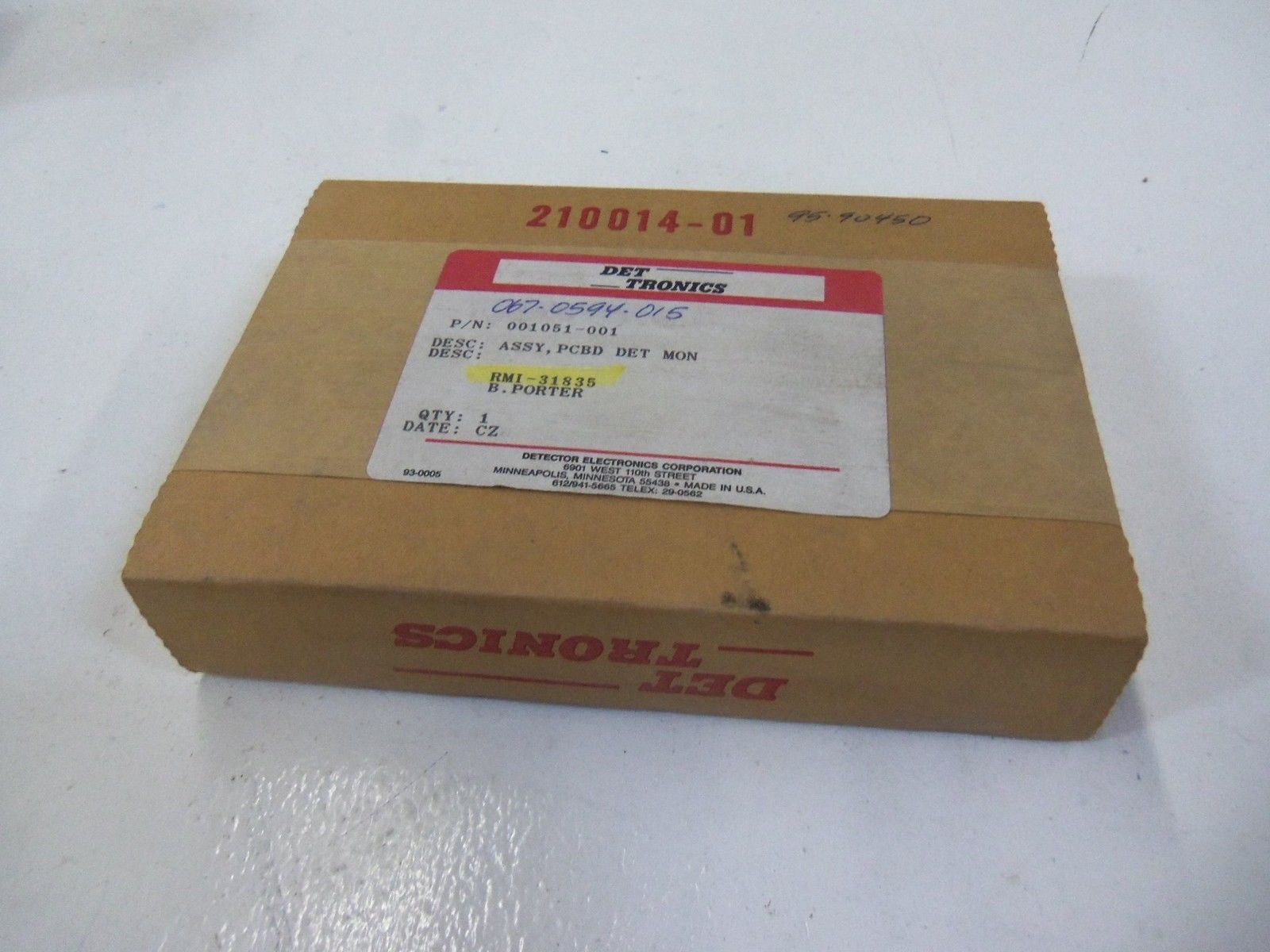 DET TRONICS 001051-001 *FACTORY SEALED*