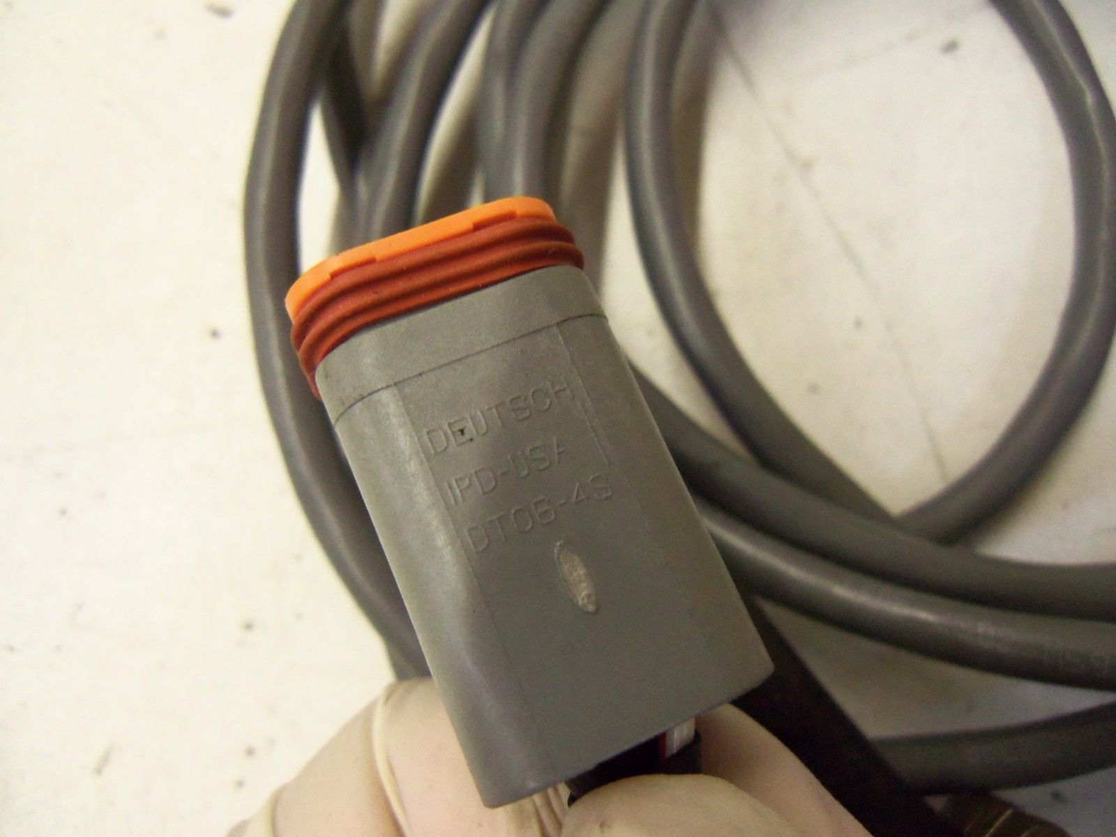 DEUTSCH DT06-4S *NEW NO BOX*