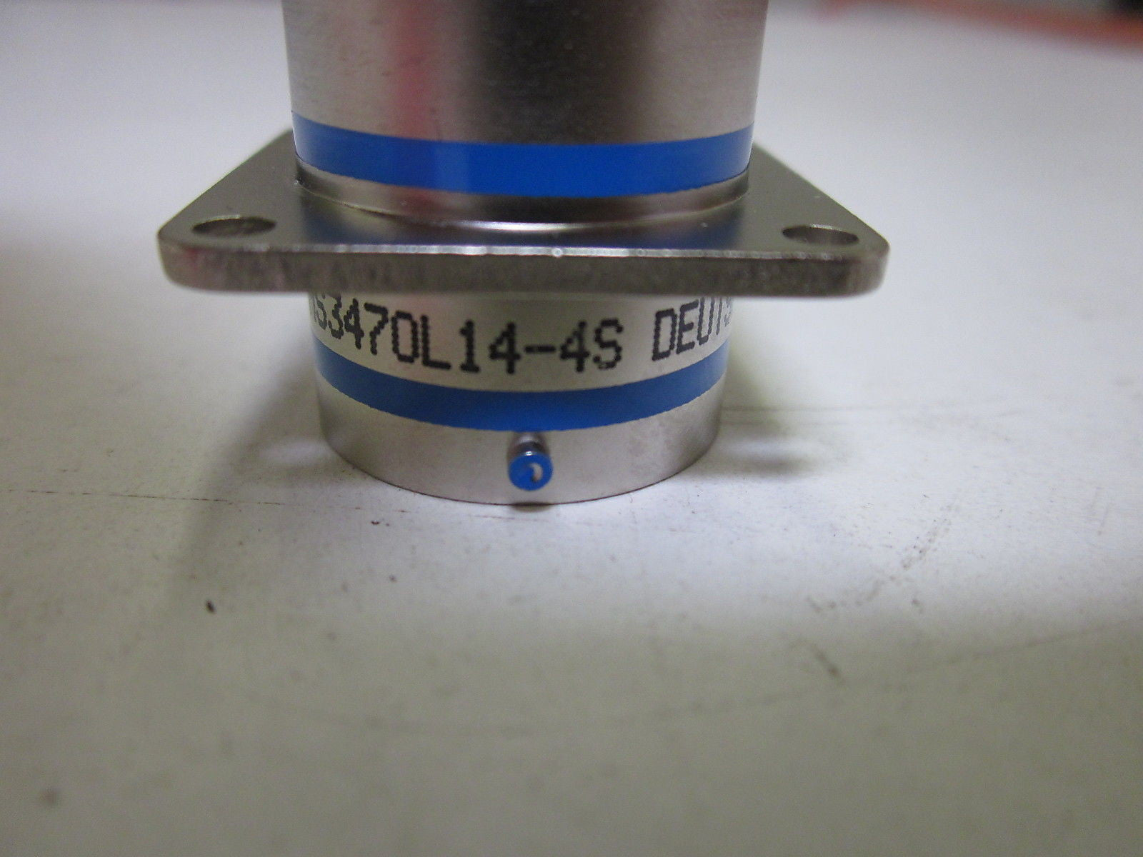 DEUTSCH MS3470L14-4S *NEW NO BOX*