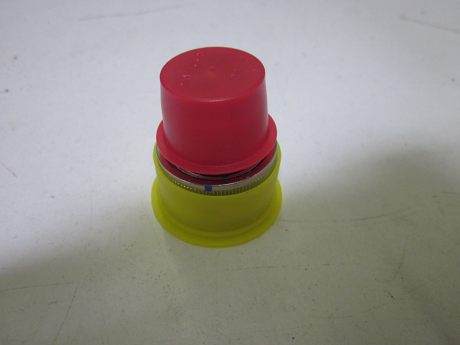 DEUTSCH MS3476L14-4P *NEW NO BOX*