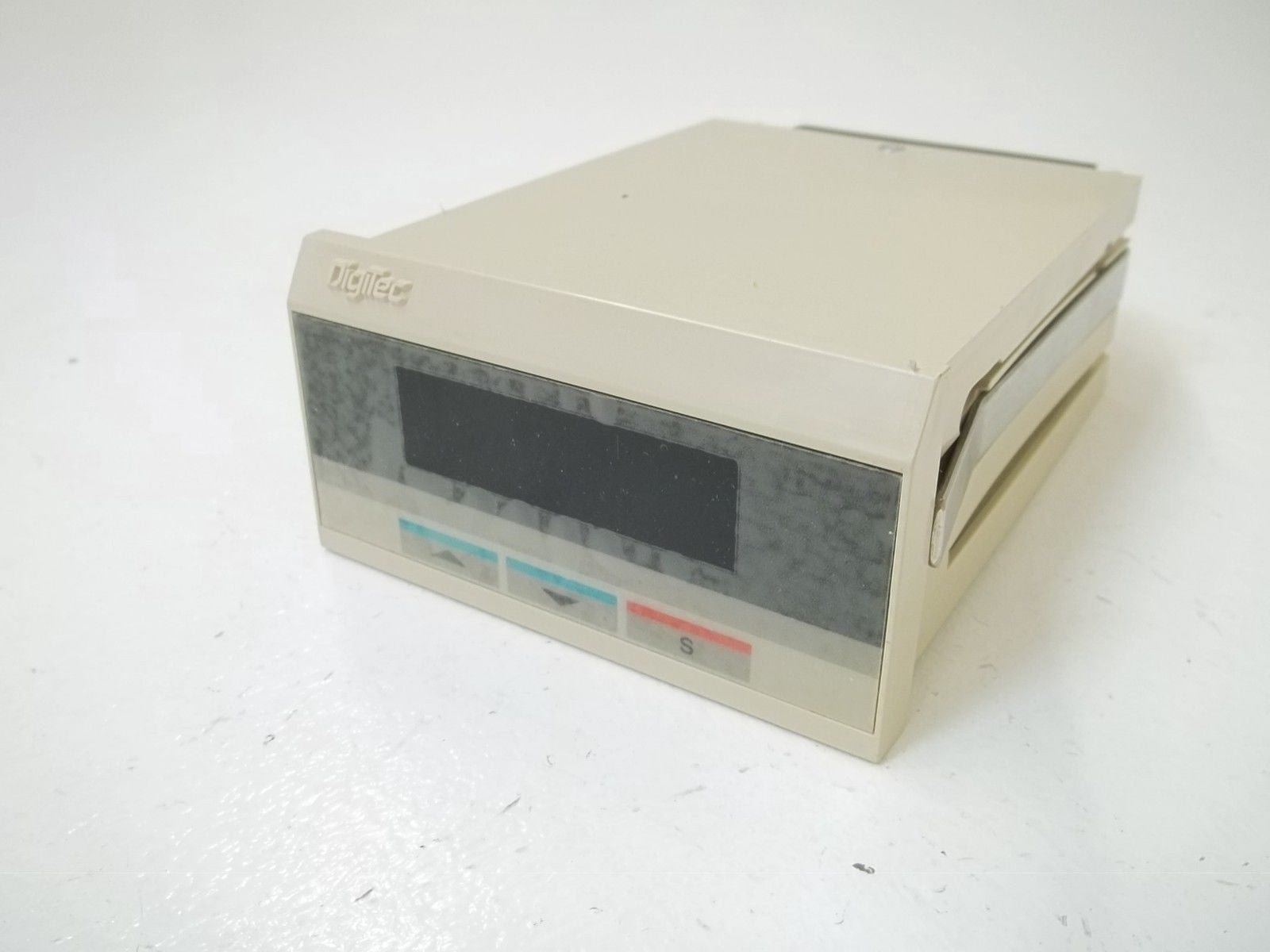 DIGITEC 2830A-05C PANEL METER *USED*