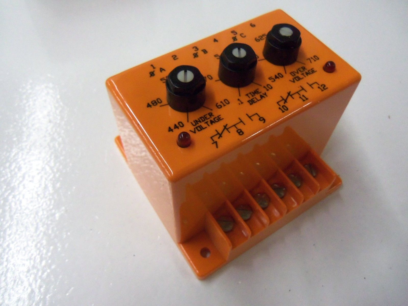 DIVERSIFIED ELECTRONICS INC. PBB-575-ALE *NEW IN BOX*