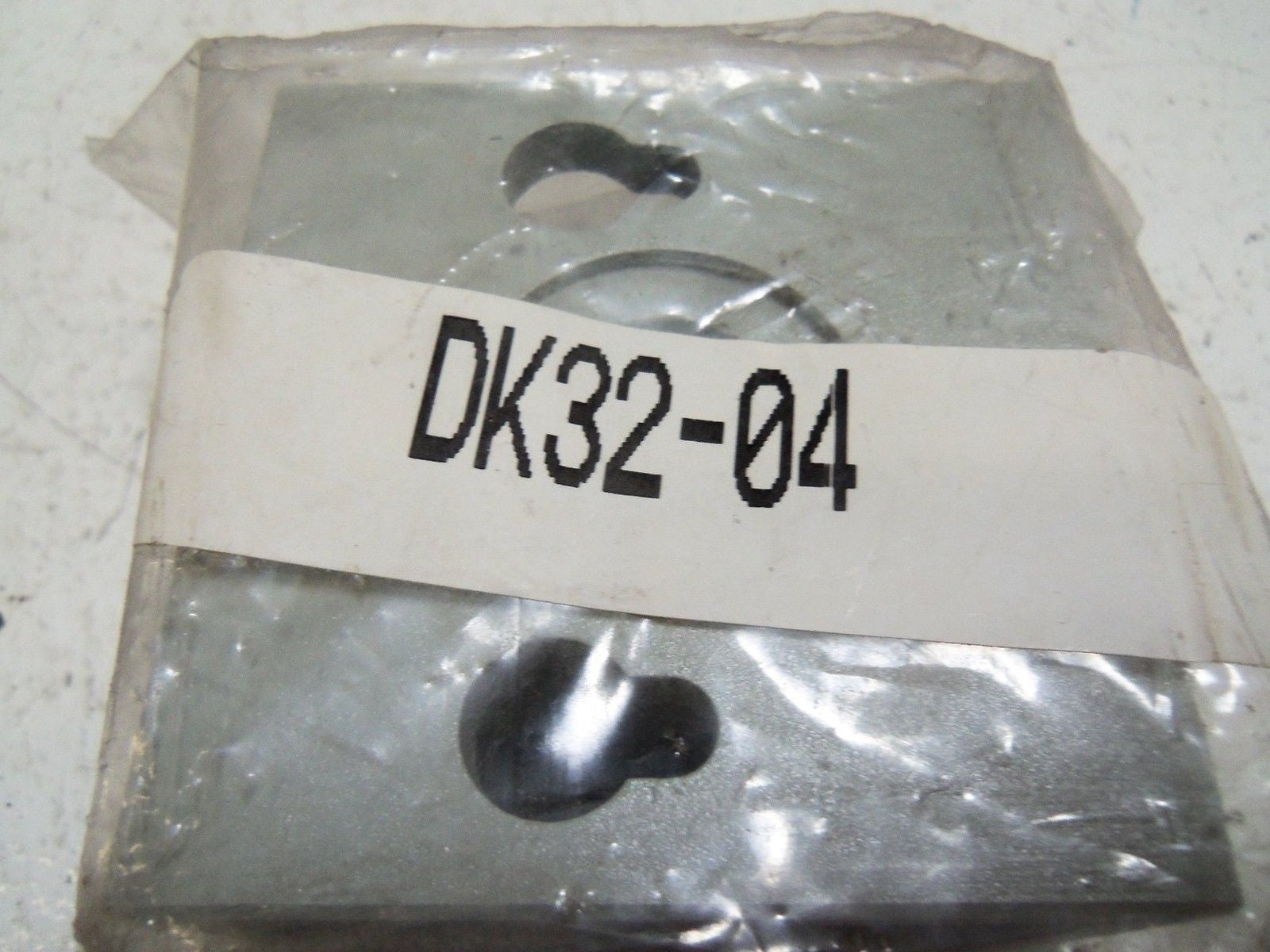 NUMATICS DK32-04 NUMATIC VALVE *NEW IN FACTORY BAG*