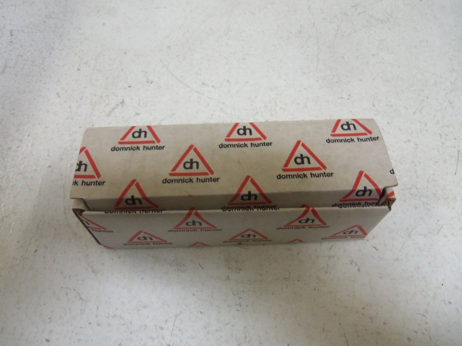 DOMNICK HUNTER 50-402-5120 *NEW IN BOX*