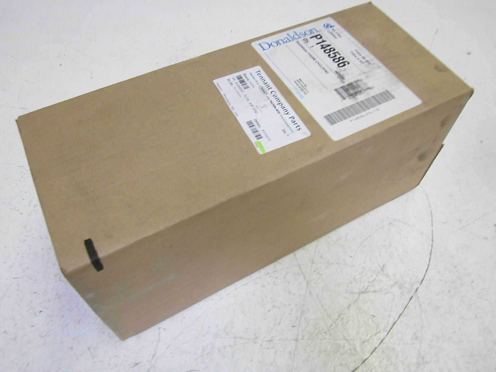 DONALDSON P148586 FILTER *NEW IN BOX*