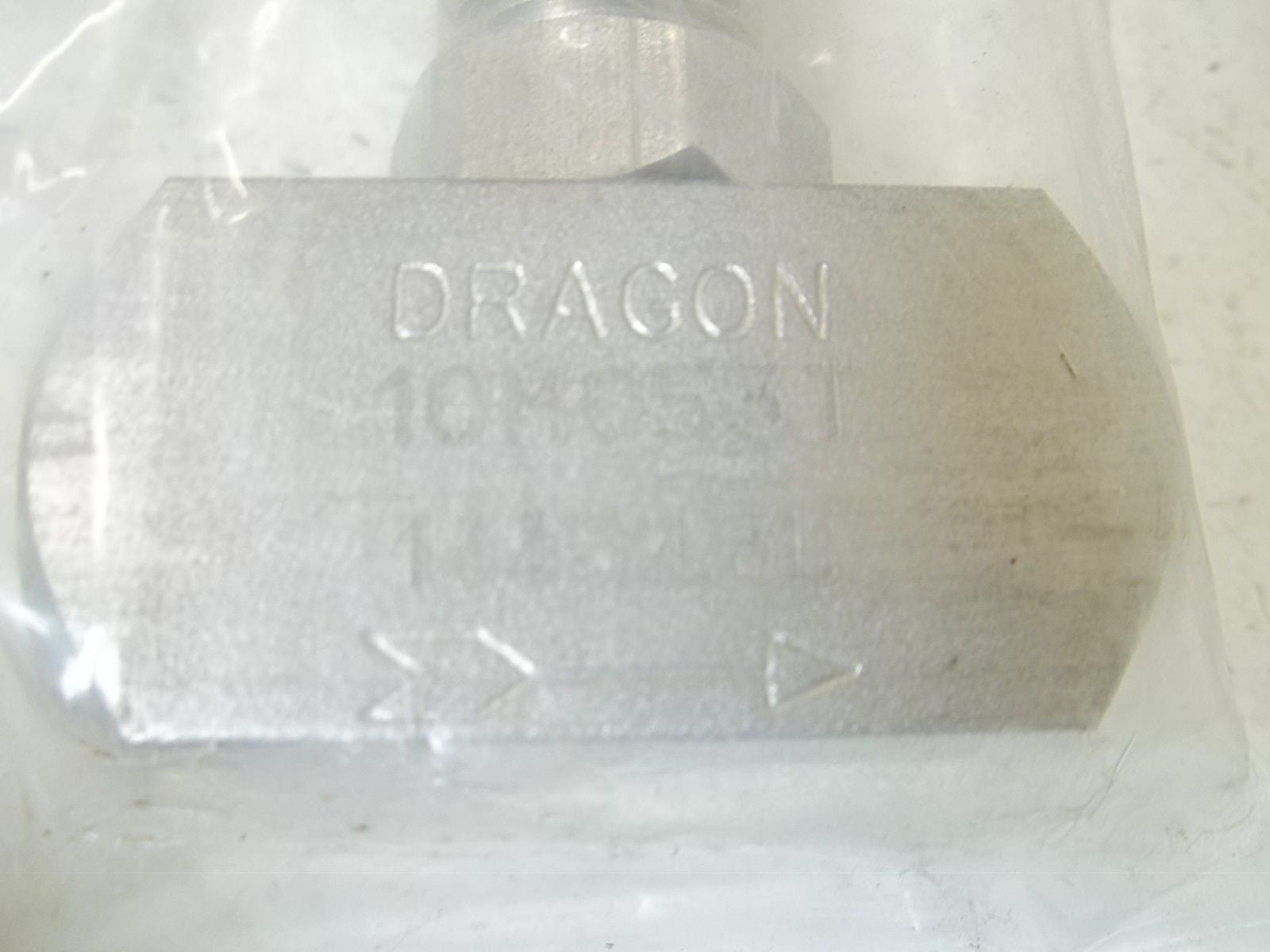 DRAGON 10M053T VALVE *NEW NO BOX*