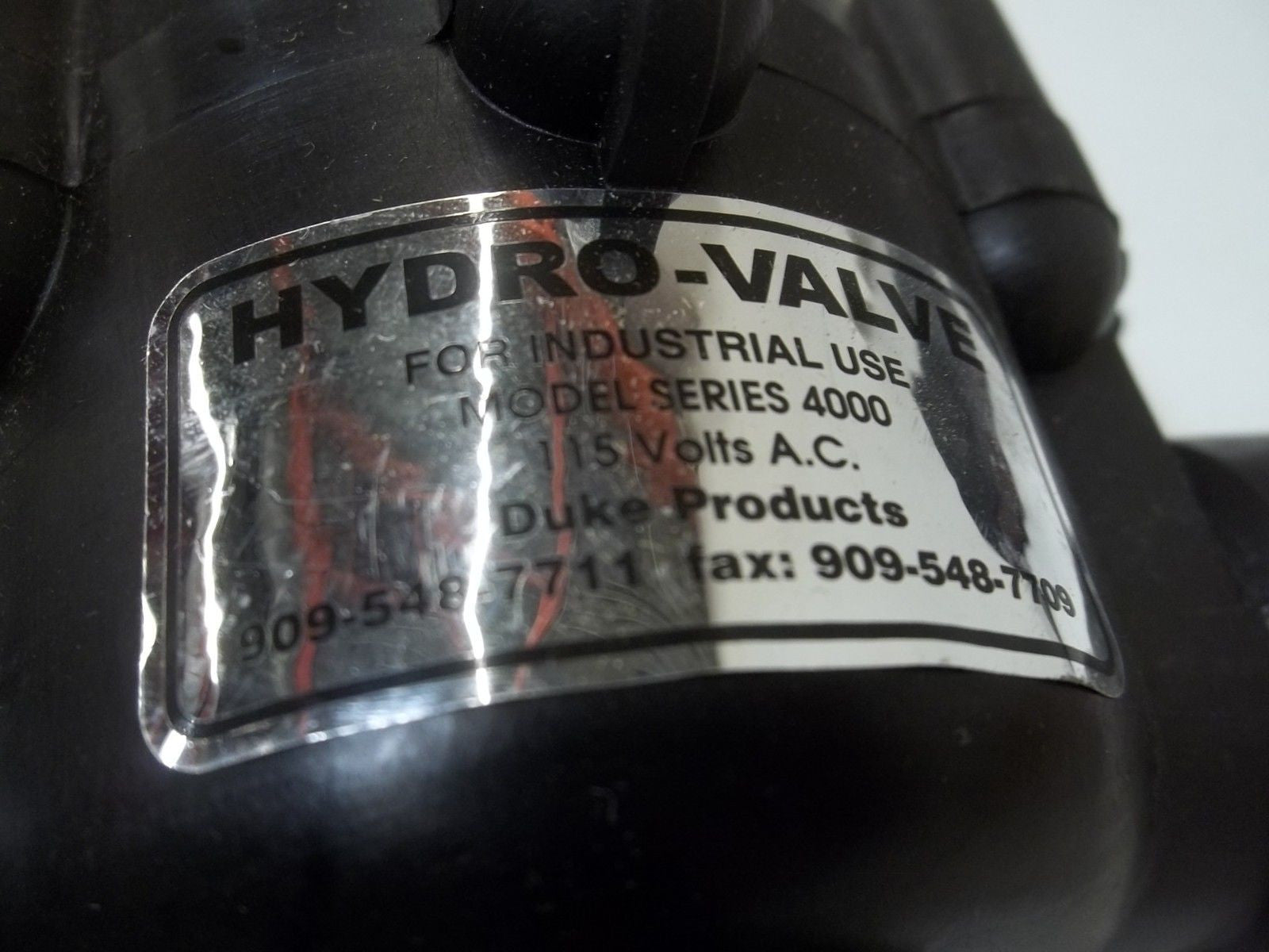 DUKE PRODUCTS MODEL 4000 HYDRO-VALVE 115V A.C  *USED*