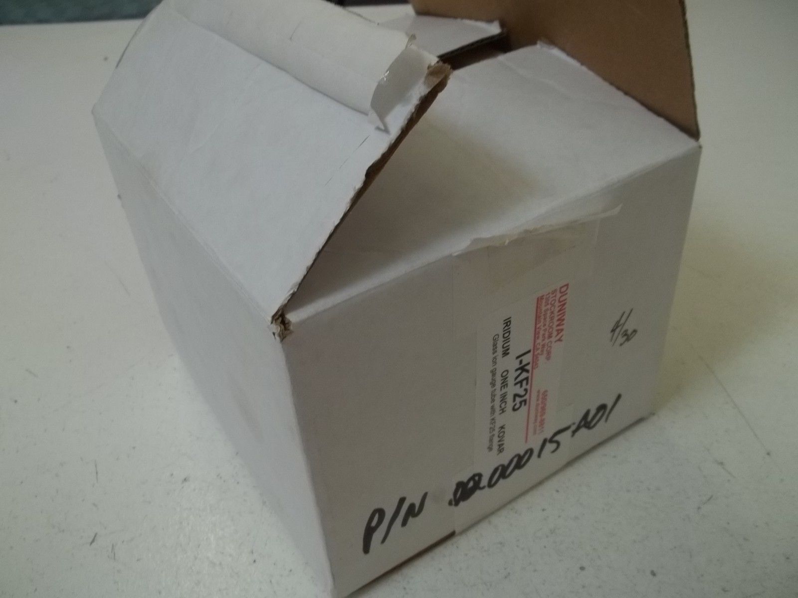 DUNWAY I-KF25 GLAS ION GAUGE TUBE WITH KF25 FLANGE *NEW IN BOX*