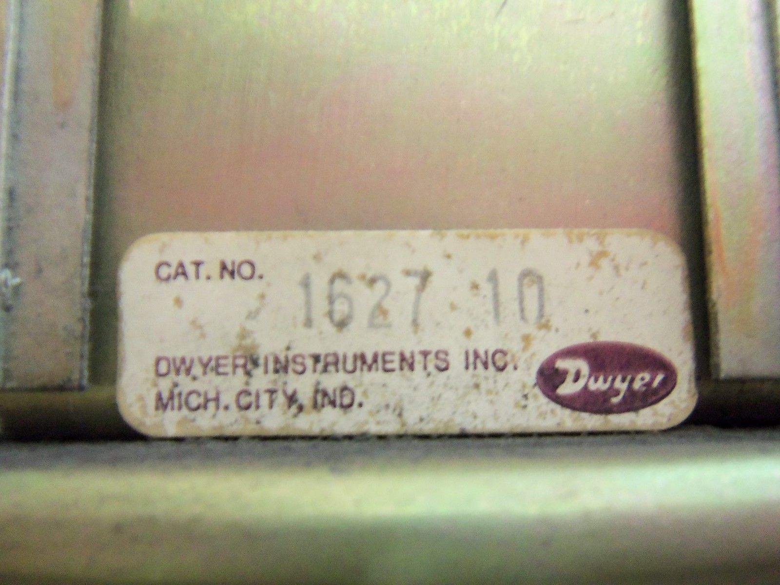 DWYER 1627-10 *USED*