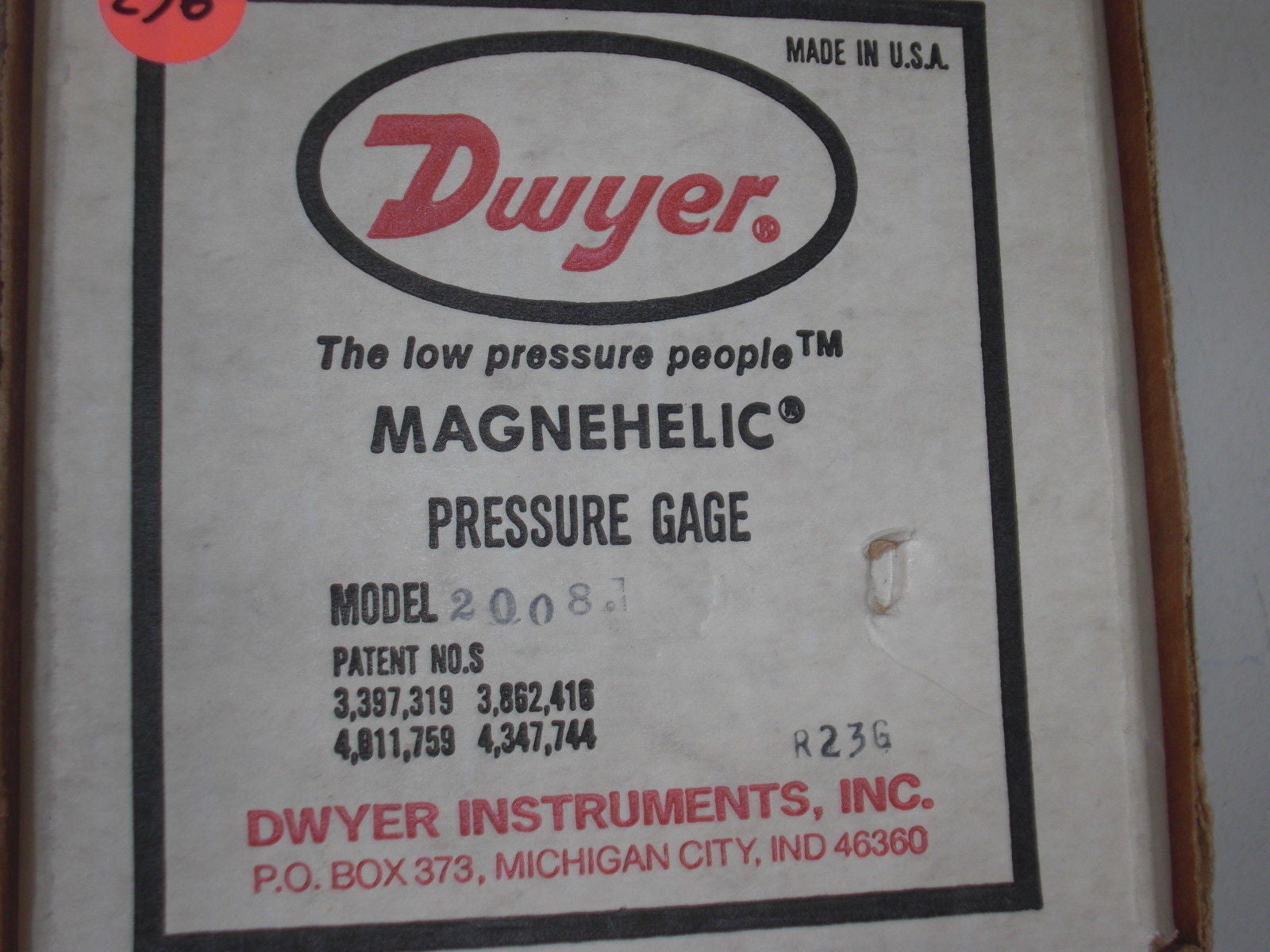 DWYER 2008.1 PRESSURE GAGE *NEW IN BOX*
