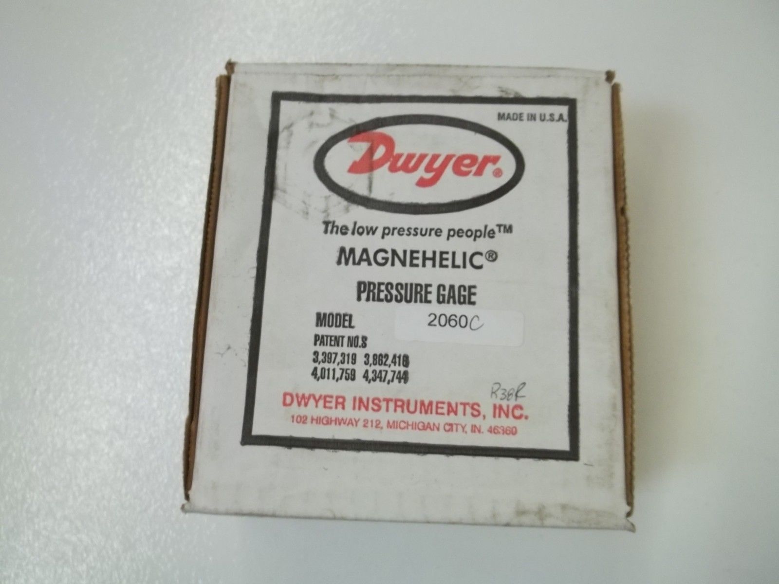 DWYER 2060C MAGNEHELIC PRESSURE GAUGE 0-60" WC *NEW IN BOX*