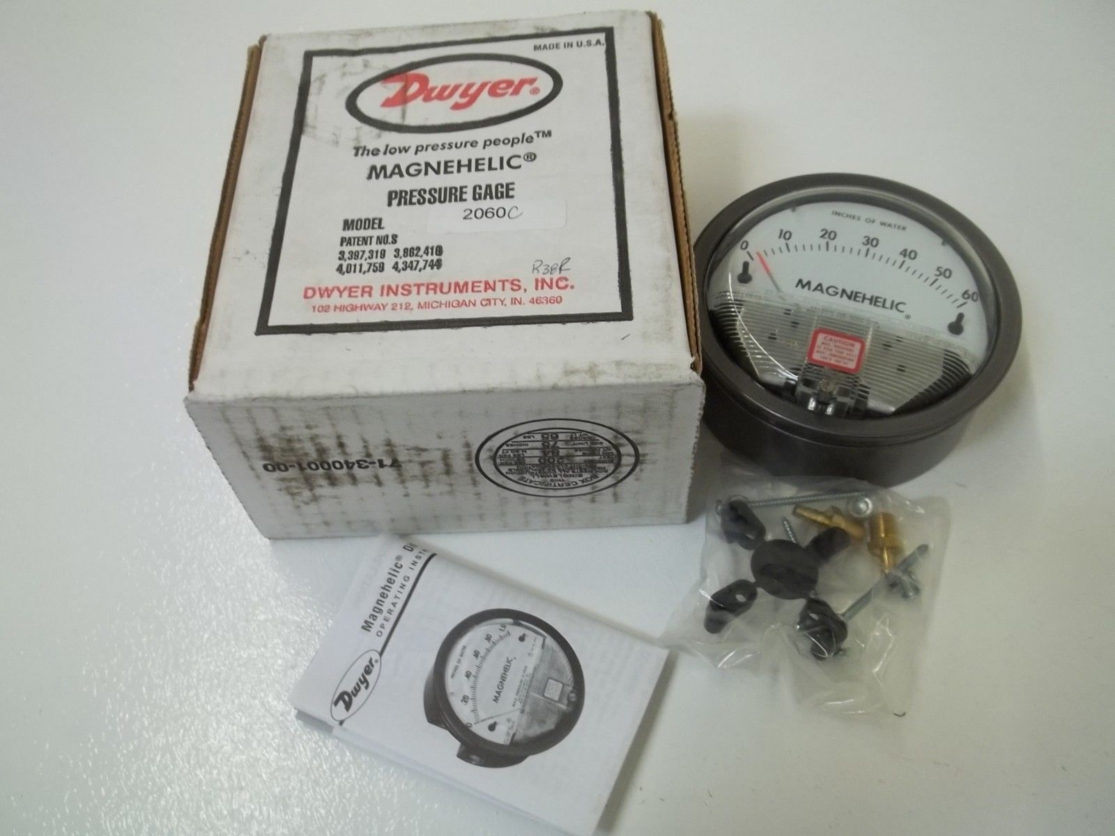 DWYER 2060C MAGNEHELIC PRESSURE GAUGE 0-60" WC *NEW IN BOX*