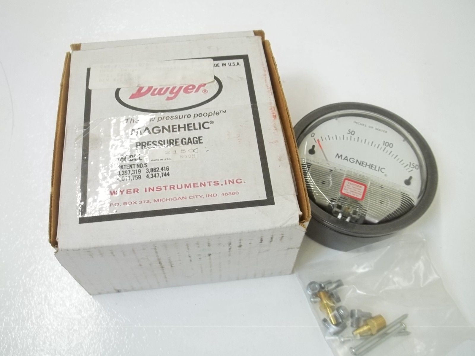 DWYER 2150C PRESSURE GAGE 0-150PSI *NEW IN BOX*