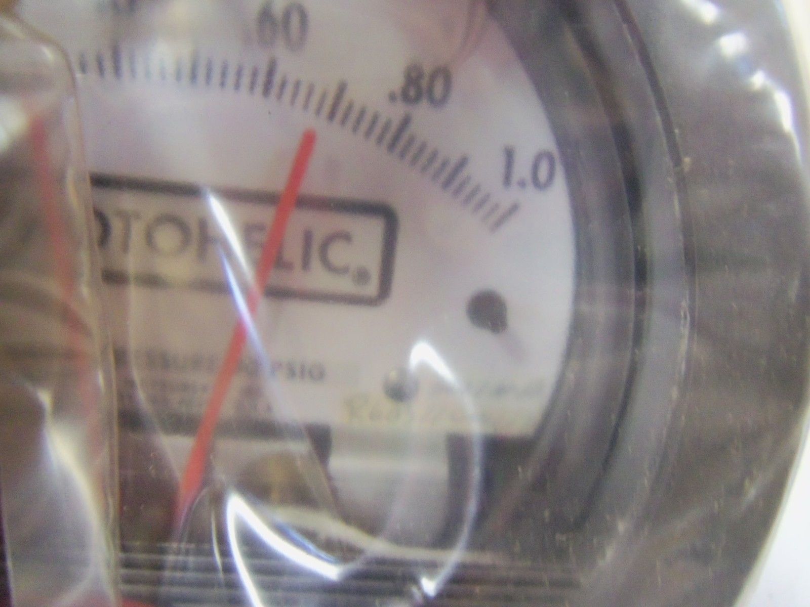 DWYER 3001HP HH *NEW IN BOX*
