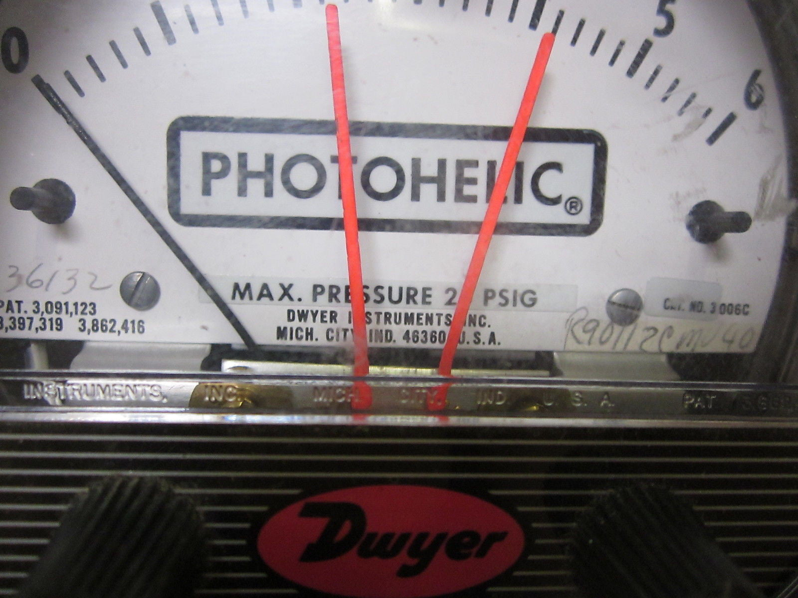 DWYER 3006C *USED*