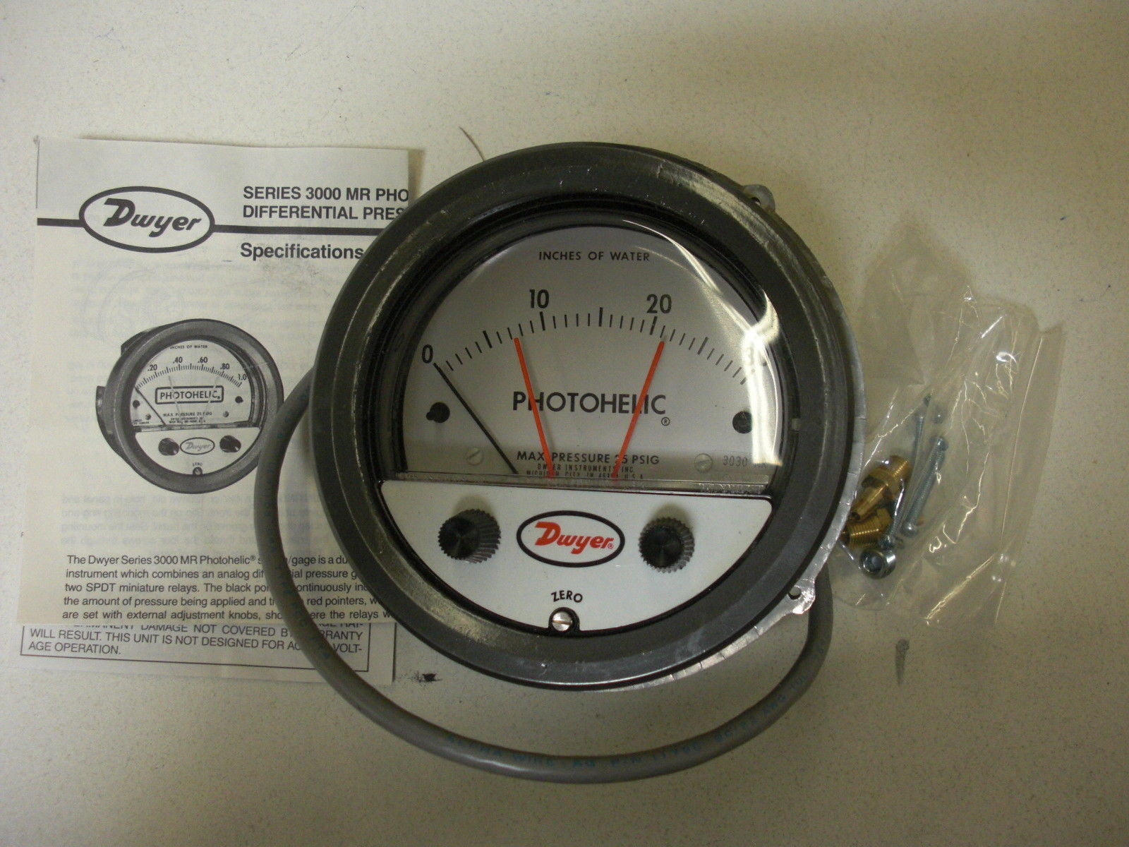 DWYER 3030MR *NEW IN BOX*