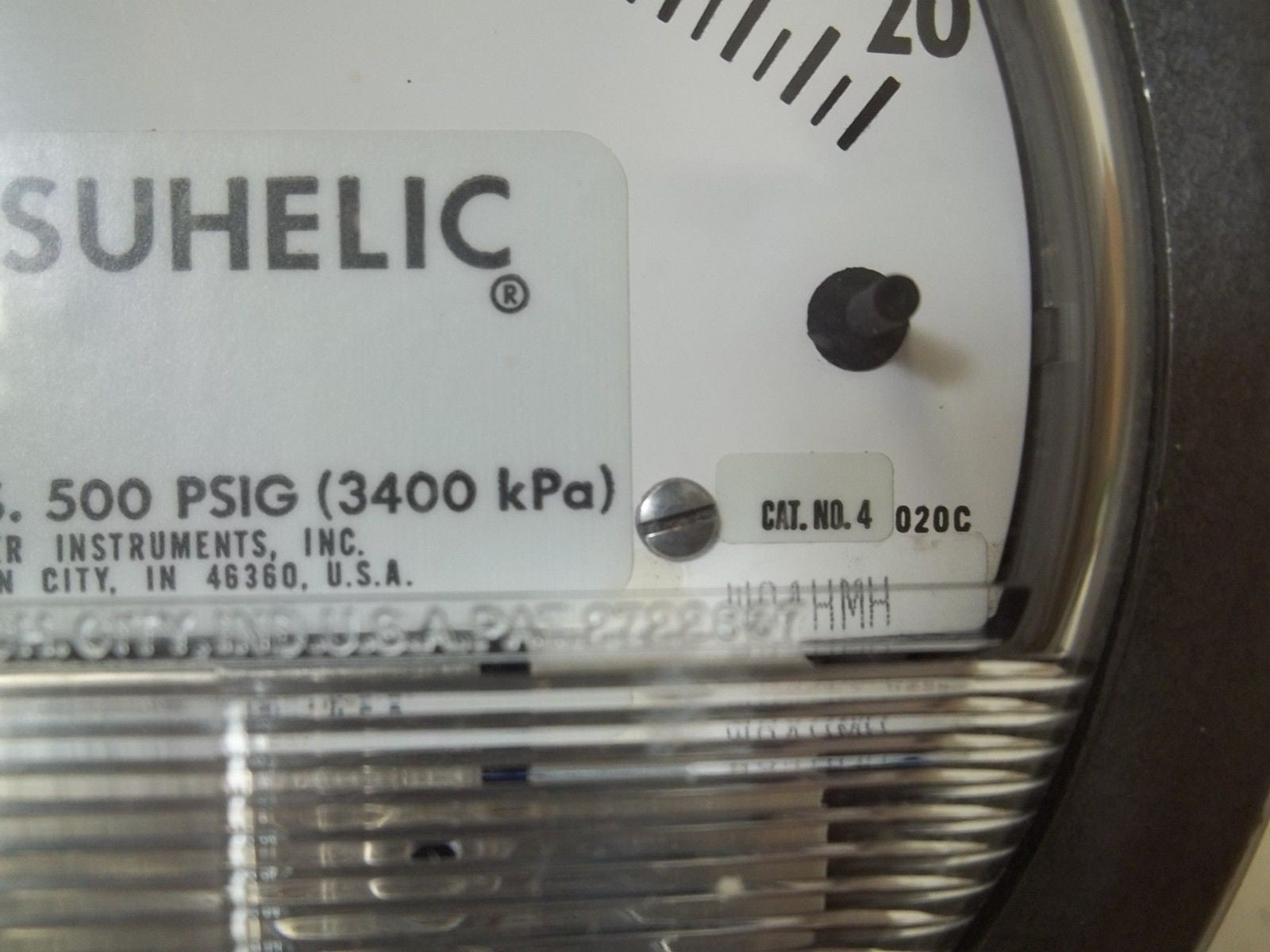 DWYER 4020C PRESSURE GAUGE 0-20" WC *NEW IN BOX*