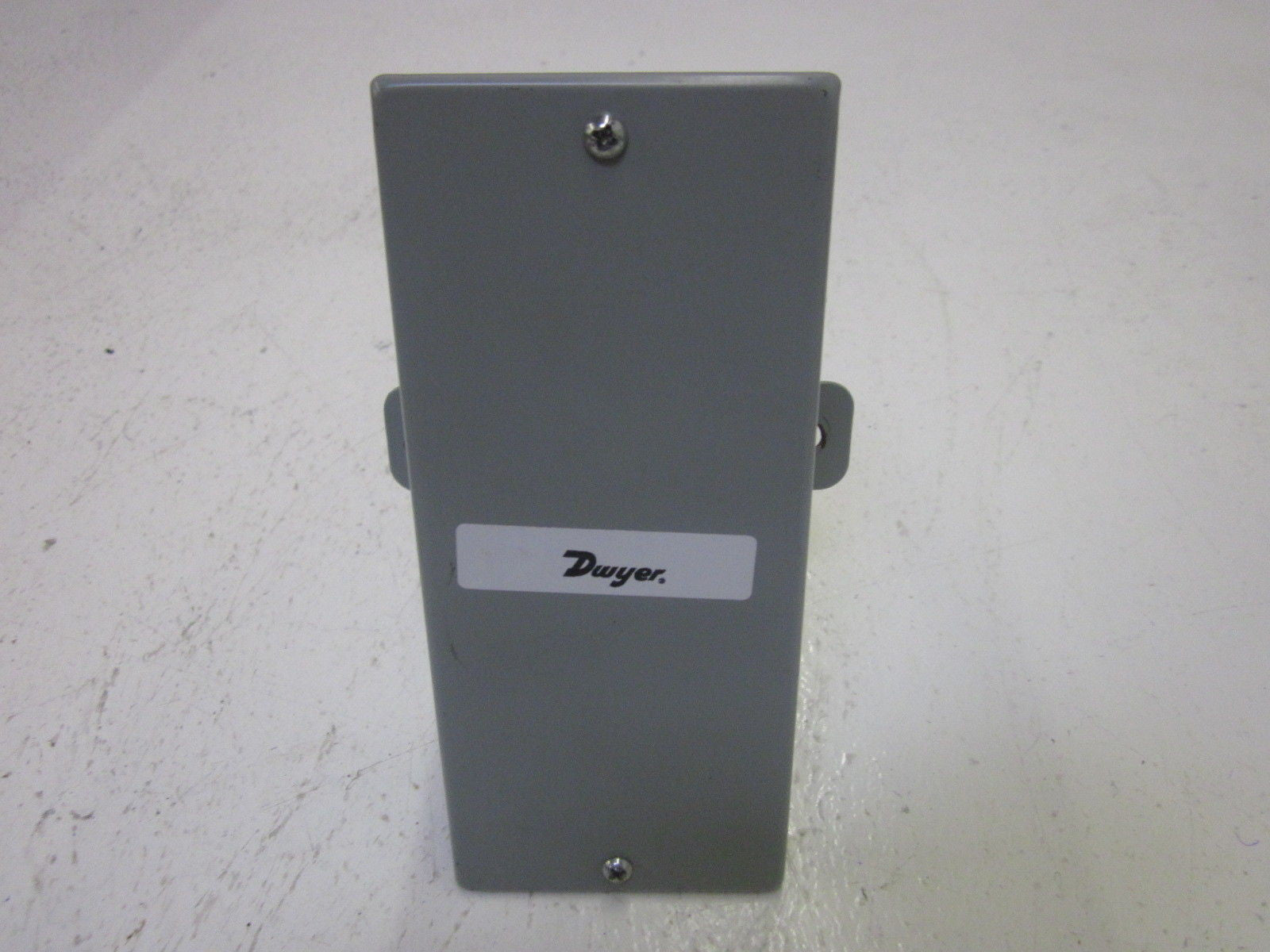 DWYER 676-21 PRESSURE TRANSDUCER *USED*