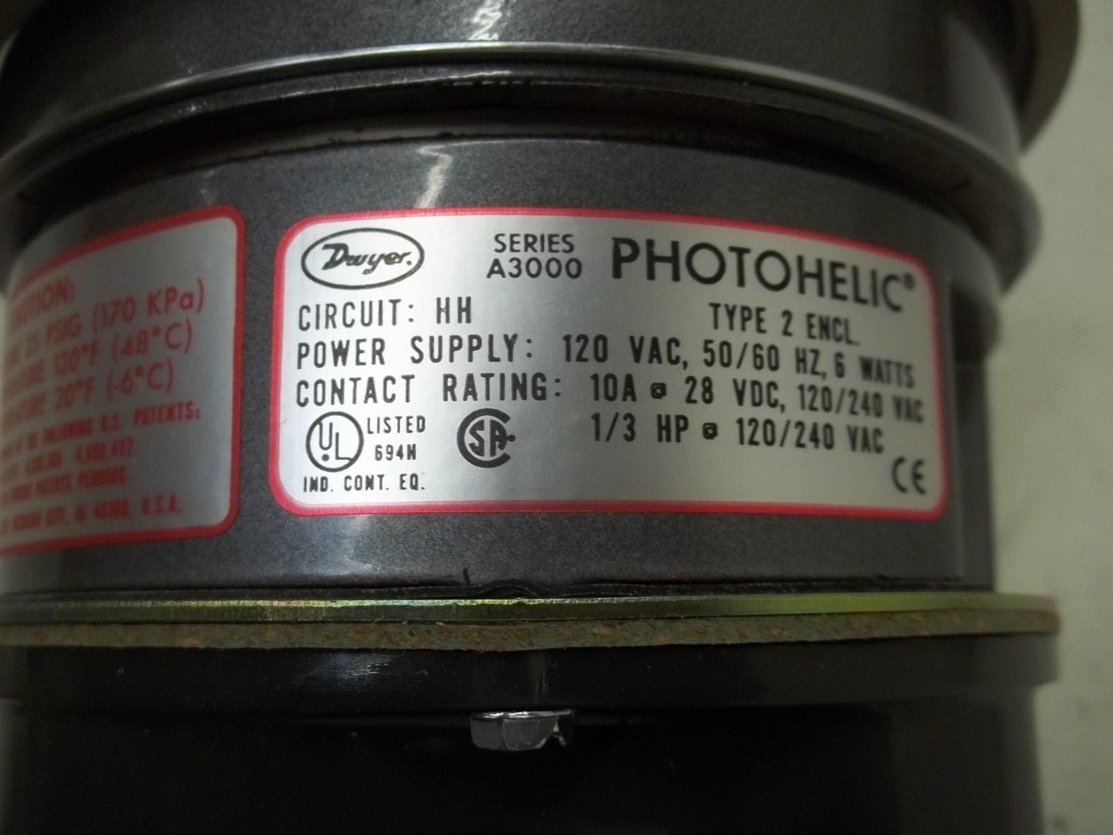 DWYER A3002C PRESSURE SWITCH/GAGE 0-2 *NEW IN BOX*