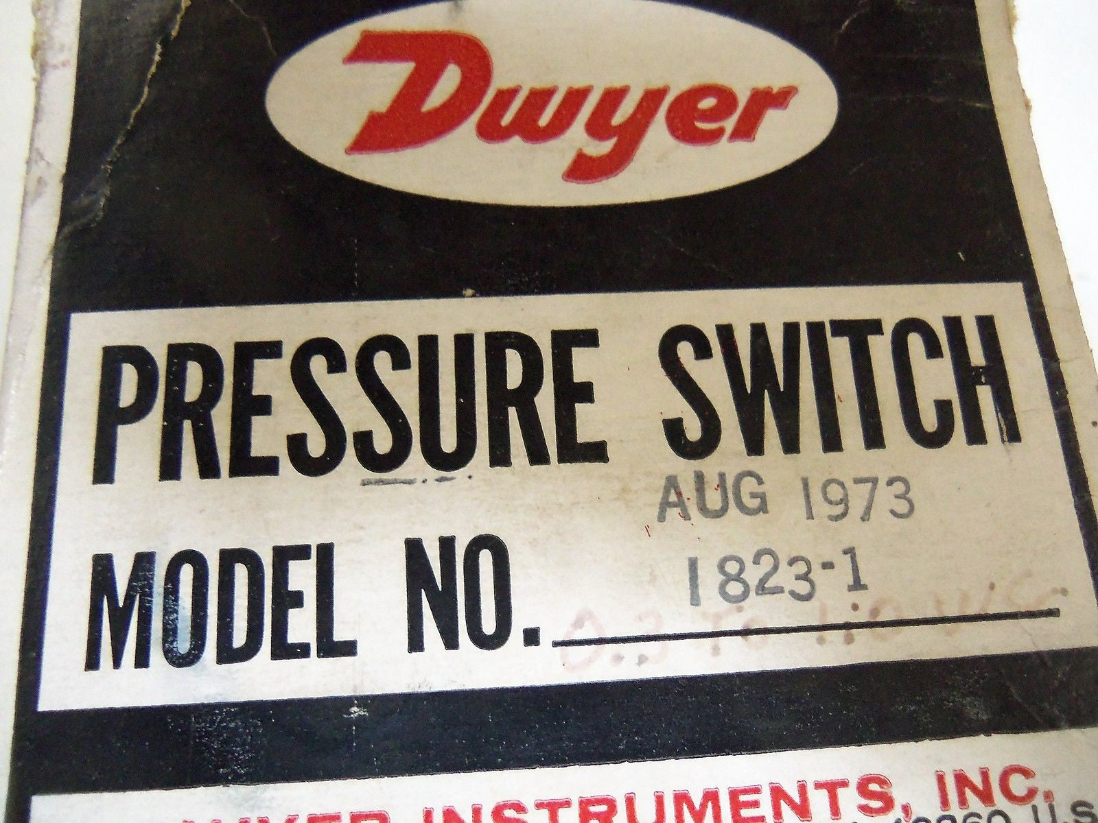 DWYER I823-1 *NEW IN BOX*