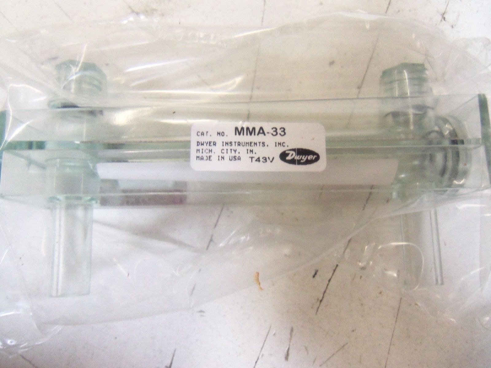 DWYER MINI-MASTER FLOW METER MMA-33 *NEW IN BOX*