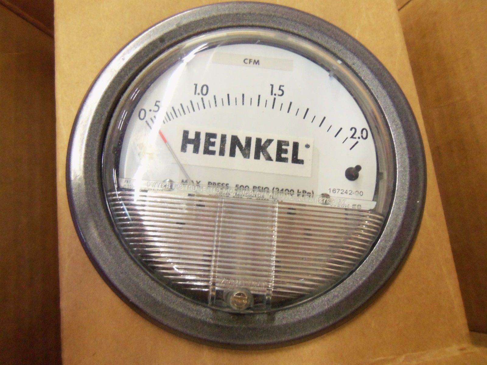 DWYER PRESSURE GAGE 167242-00 *NEW IN BOX*