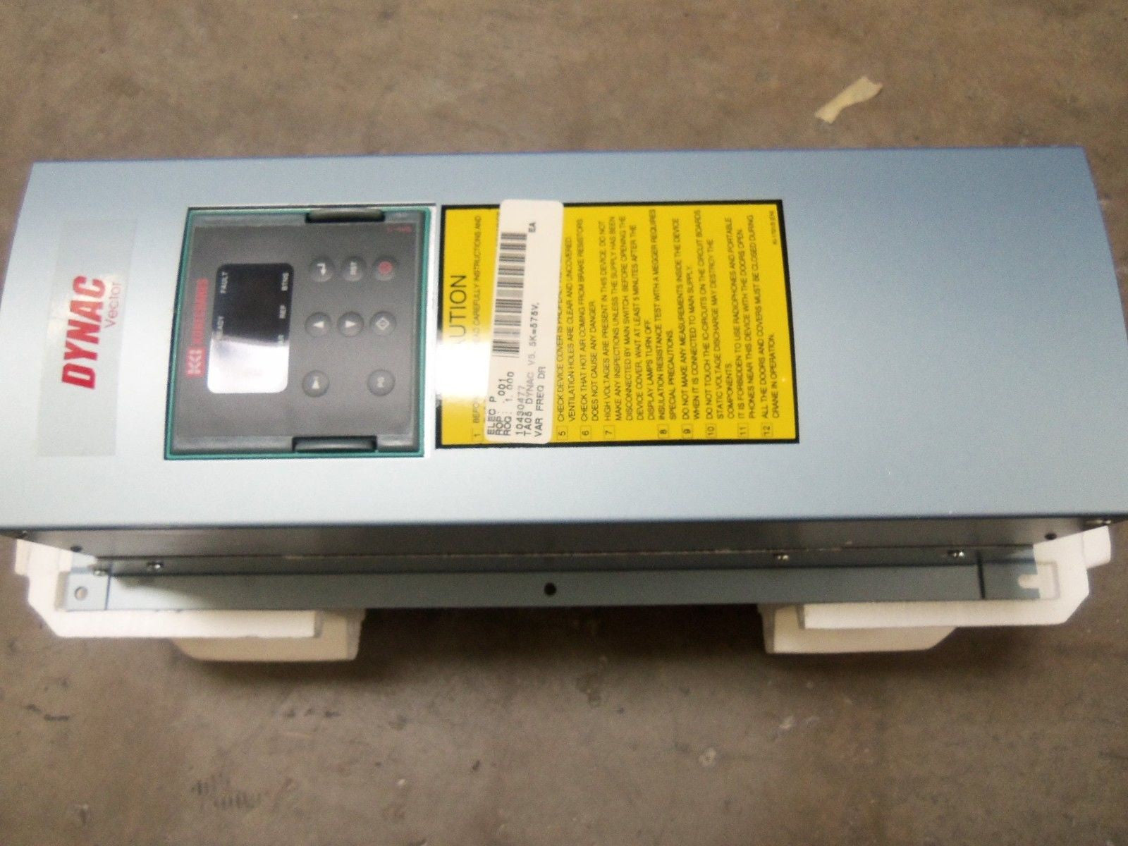 DYNAC DAV0055NKL1N1P1 FREQUENCY CONVERTER *NEW IN BOX*