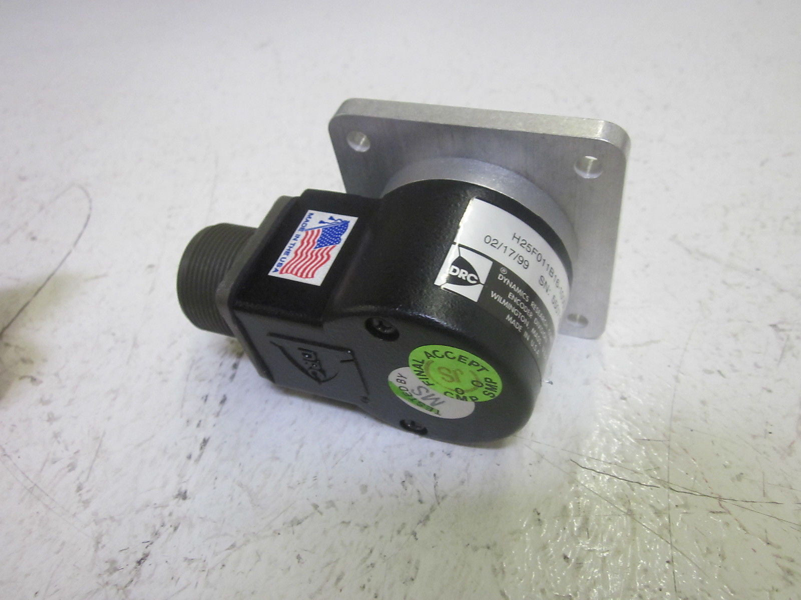 DYNAMICS RESEARCH COPR. H25F011B16-1000 ENCODER *USED*