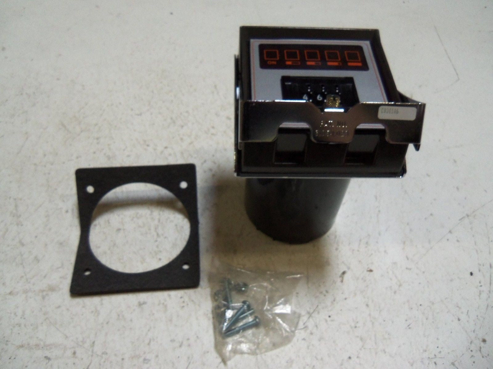 EAGLE SIGNAL CD301A6 ELECTRONIC RESET TIMER *NEW IN BOX*