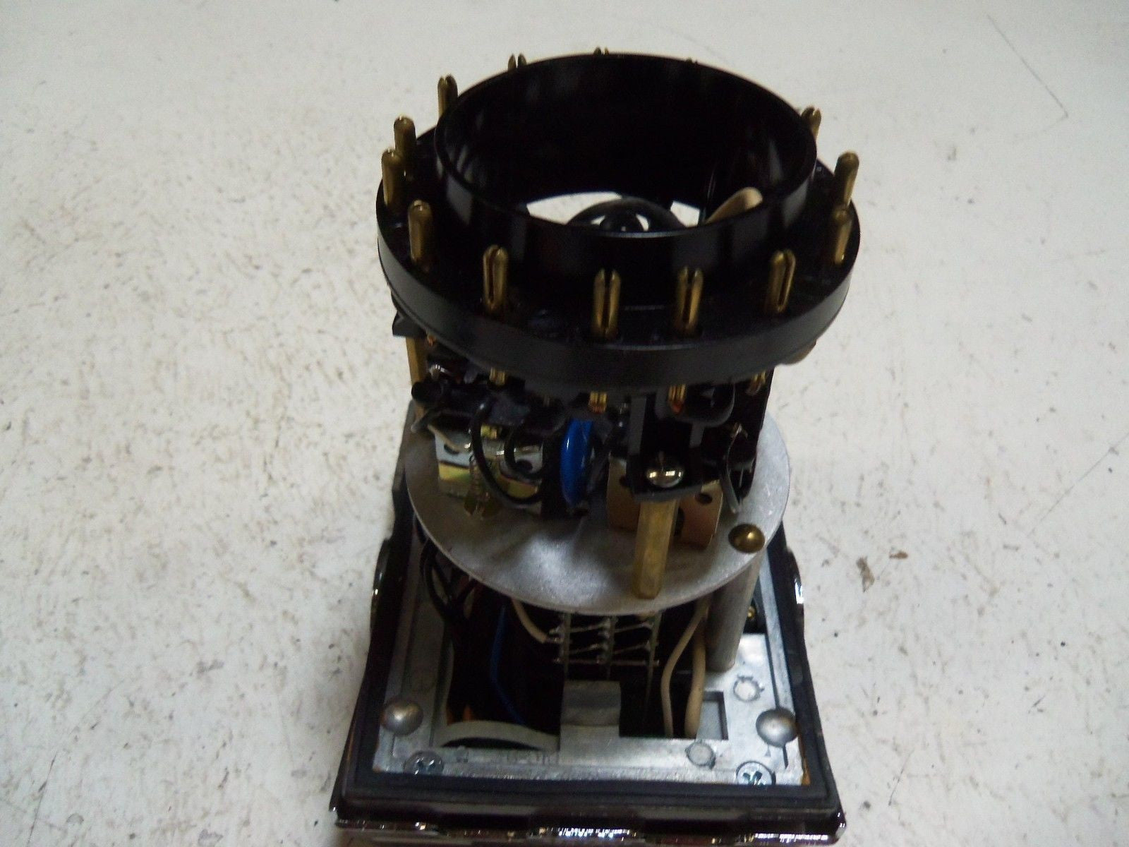 EAGLE SIGNAL CD301A6 ELECTRONIC RESET TIMER *NEW IN BOX*