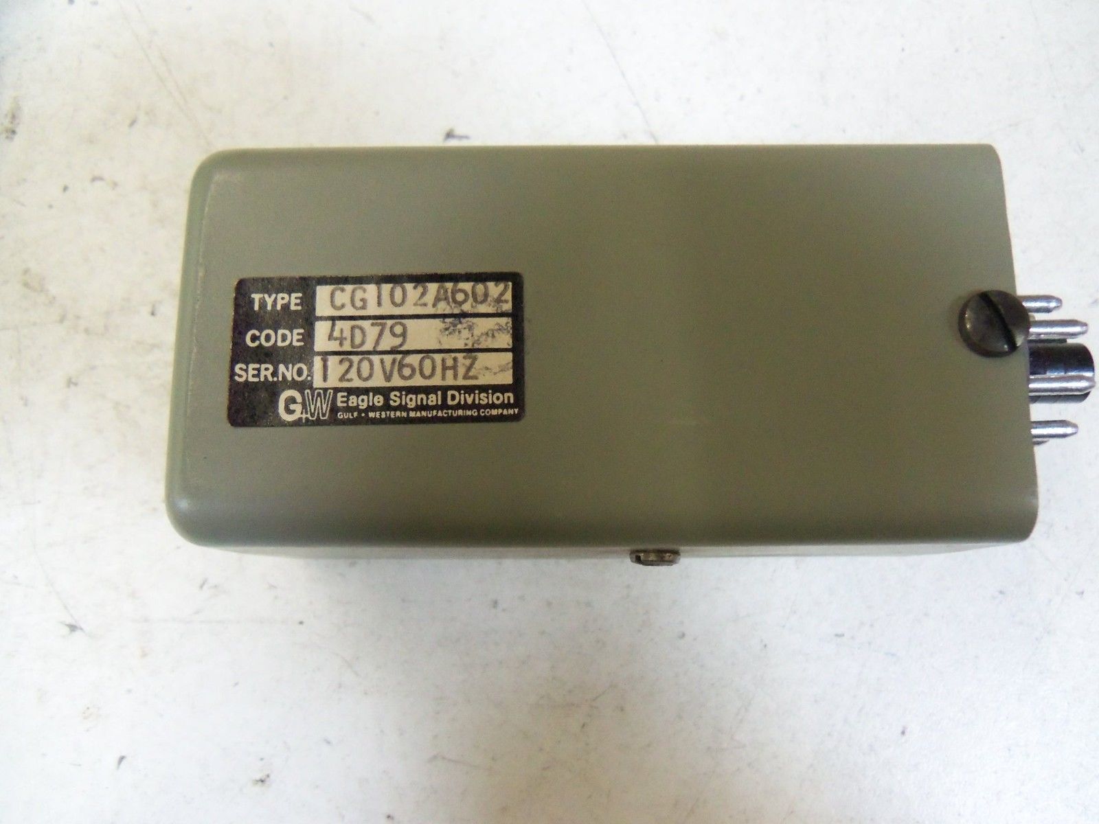 EAGLE SIGNAL CG102A602 *NEW NO BOX*