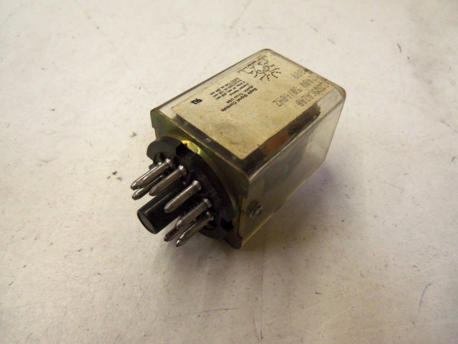EAGLE SIGNAL CONTROLS 22Q3CA240 *USED*
