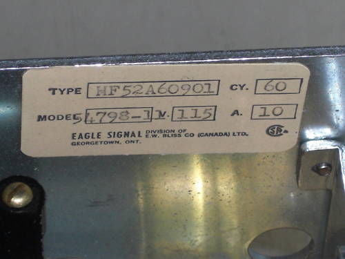 EAGLE SIGNAL HF52A60901 *USED*