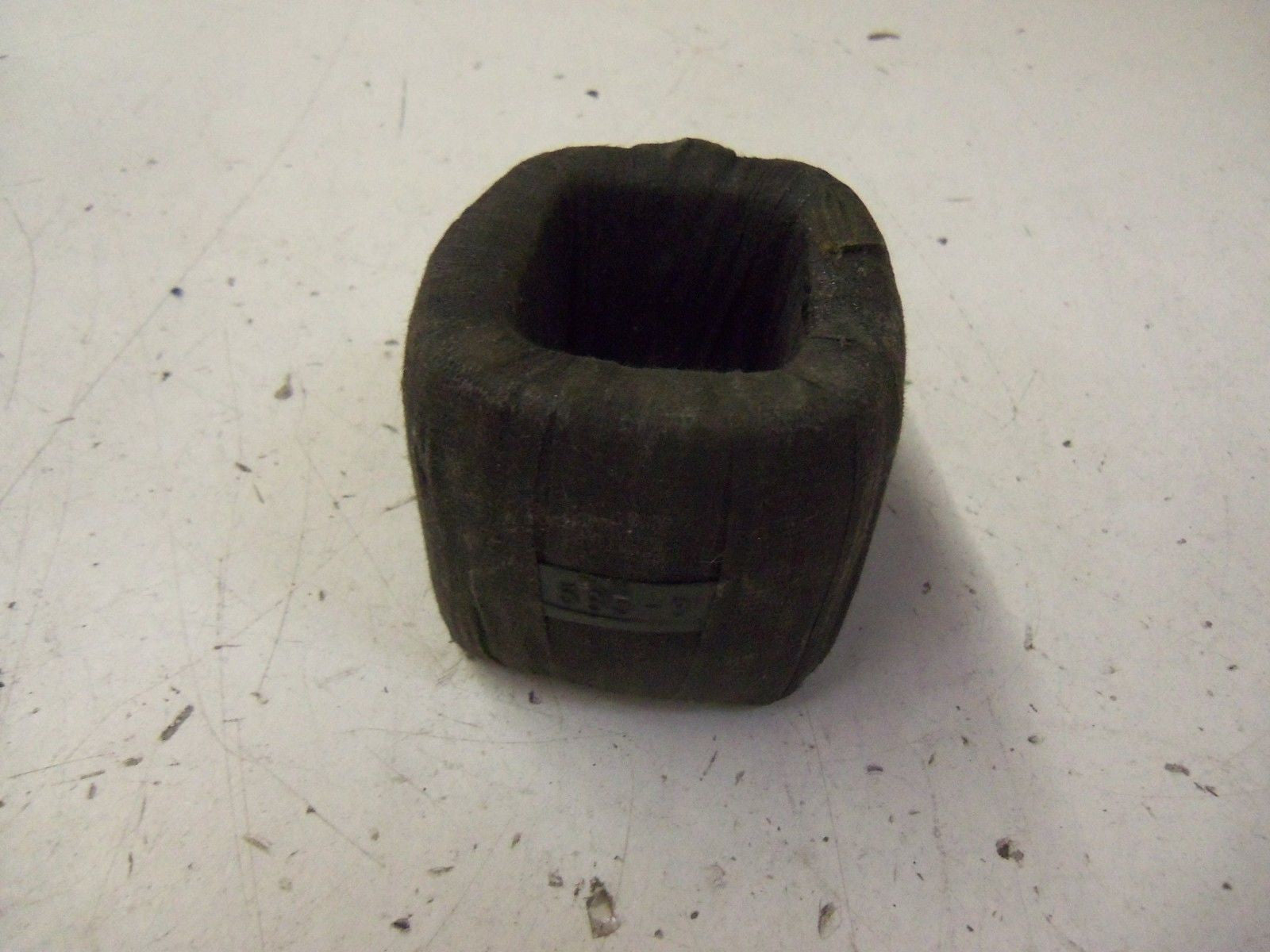 EATON COIL 585-3 *NEW NO BOX*