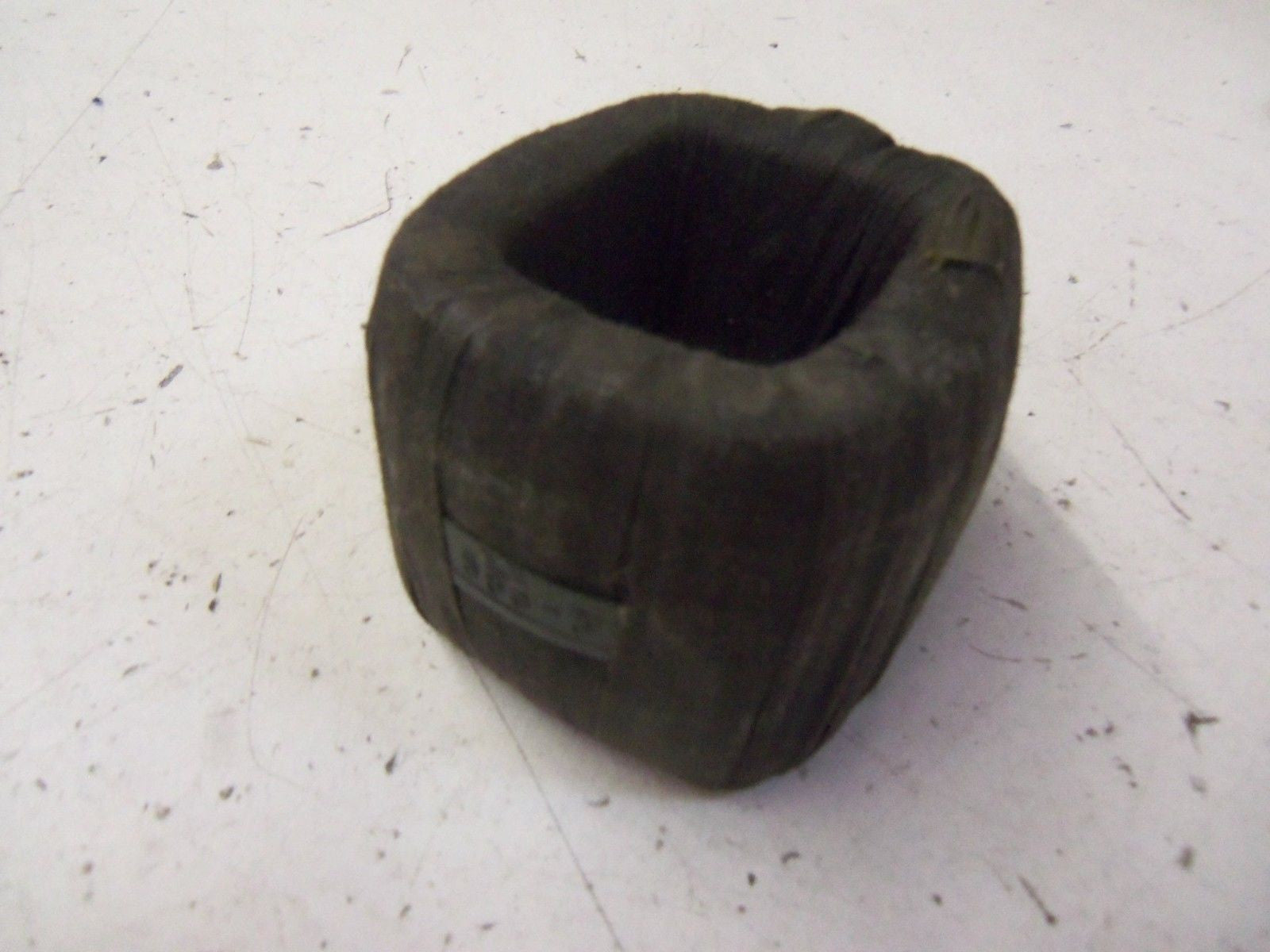 EATON COIL 585-3 *NEW NO BOX*