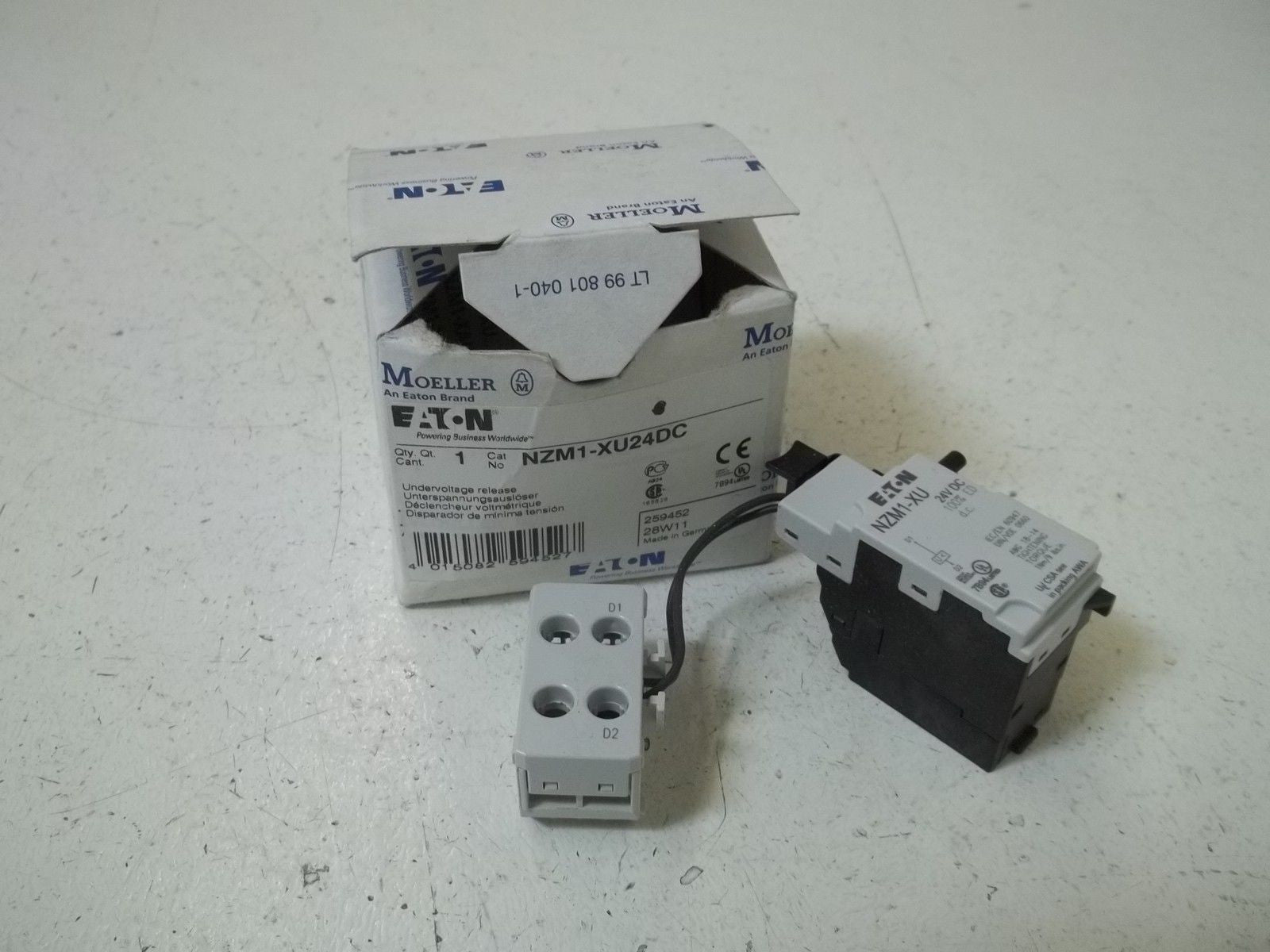EATON NZM1-XU24DC UNDERVOLTAGE RELEASE *NEW IN BOX*