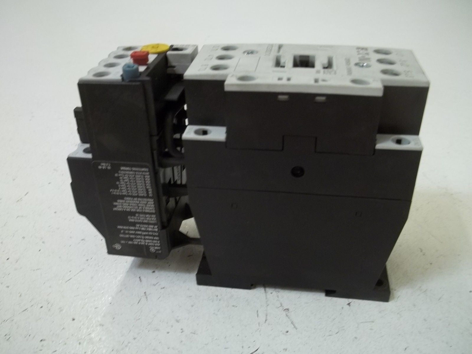 EATON XCTE032C10 W/ XT0B032CC1 CONTACTOR *USED*