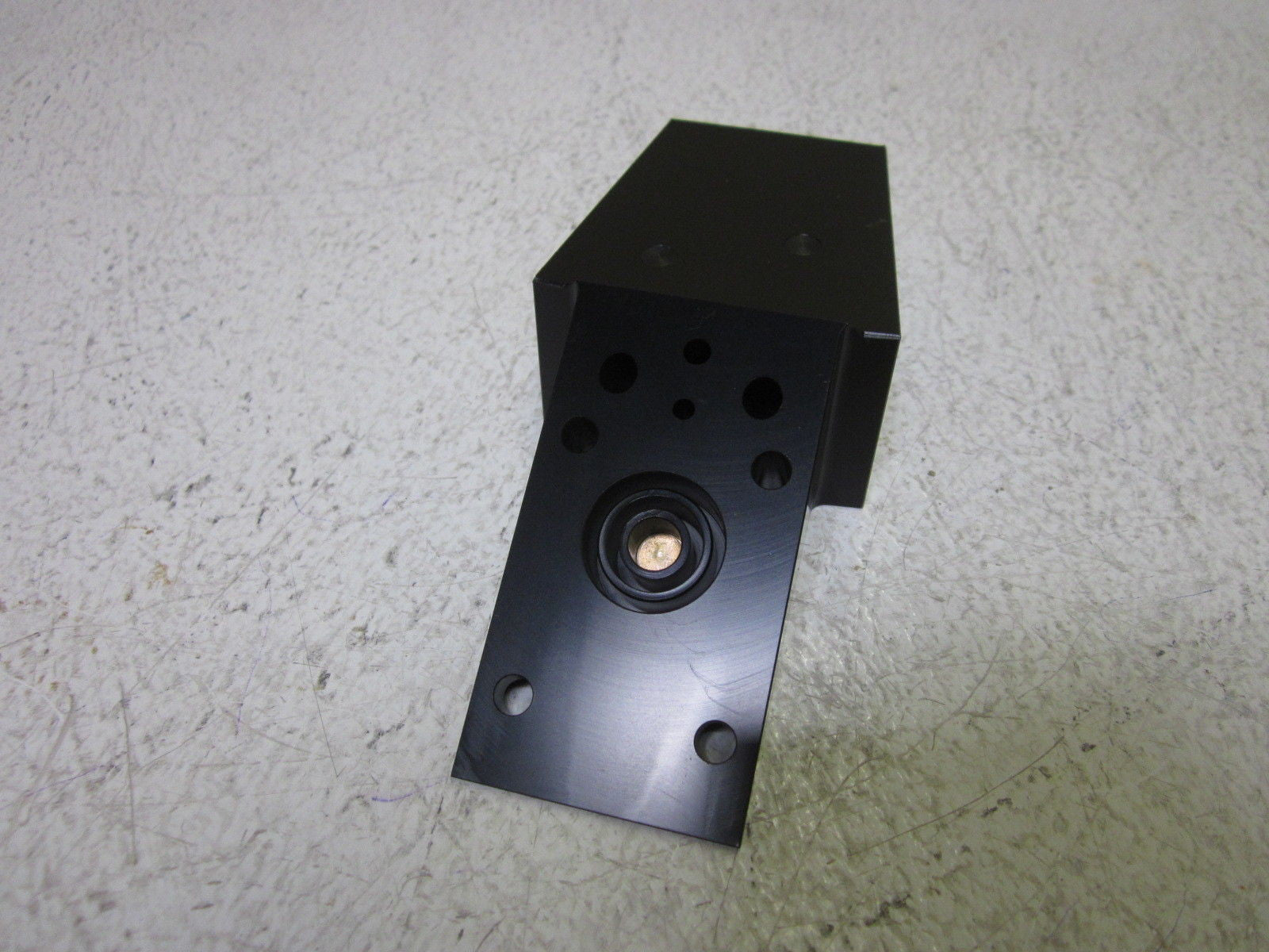 EFC 320J50 DEGREE DUAL GUB ADAPTER *NEW NO BOX*