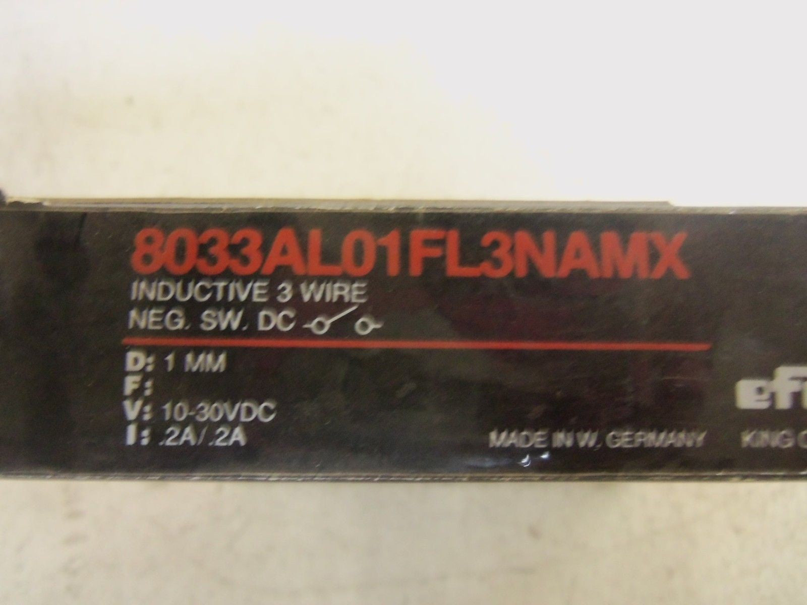 IFM EFECTOR 8033AL01FL3NAMX INDUCTIVE PROXIMITY SENSOR *NEW IN BOX*