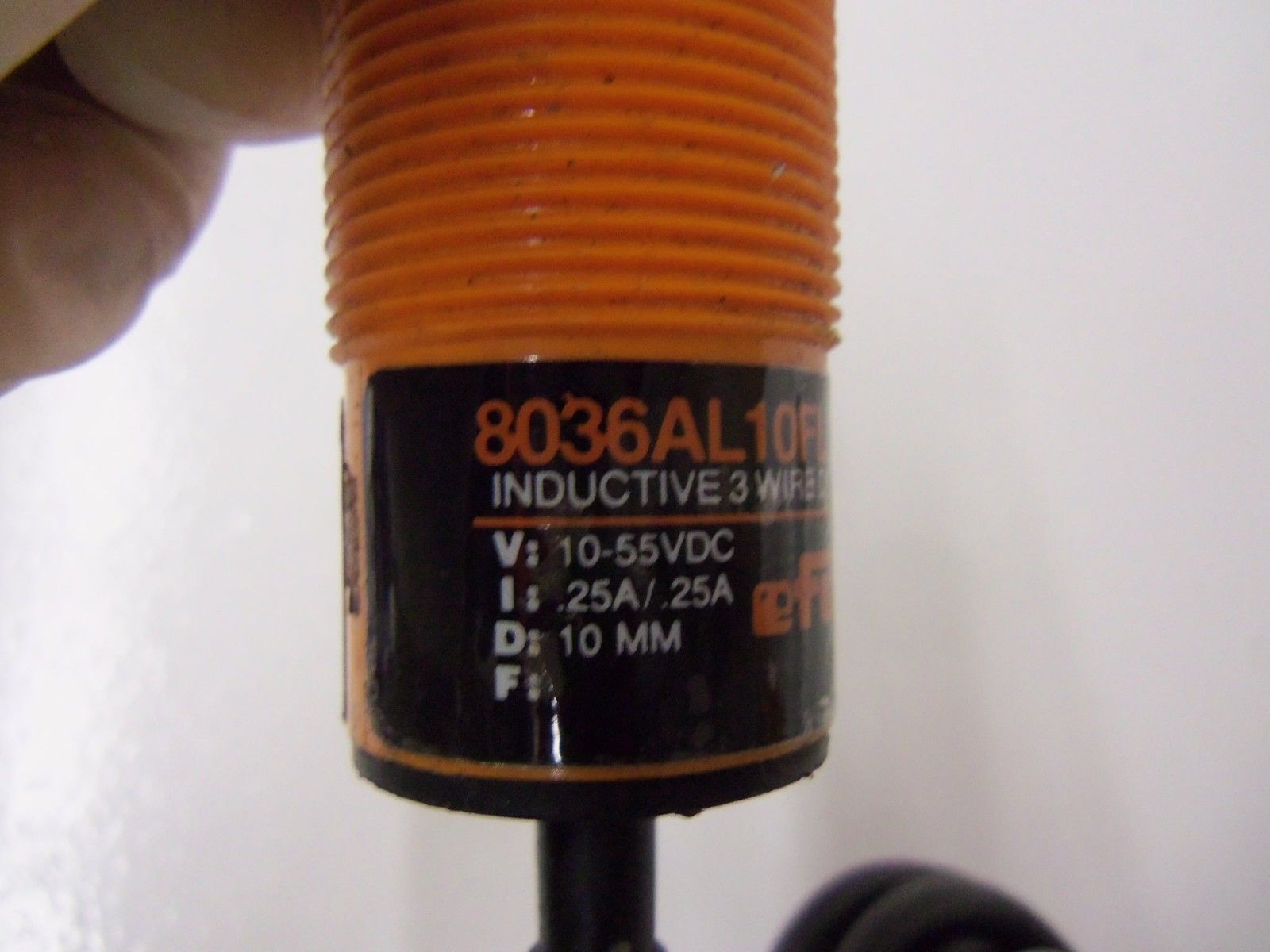 IFM EFECTOR 8036AL10FL3DAXX INDUCTIVE PROXIMITY SENSOR *USED*