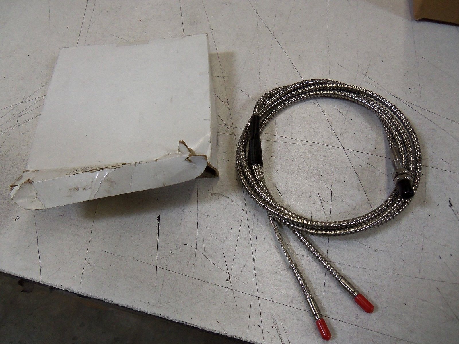IFM EFECTOR E21031 FIBER OPTIC DIFFUSE SENSOR *NEW IN BOX*